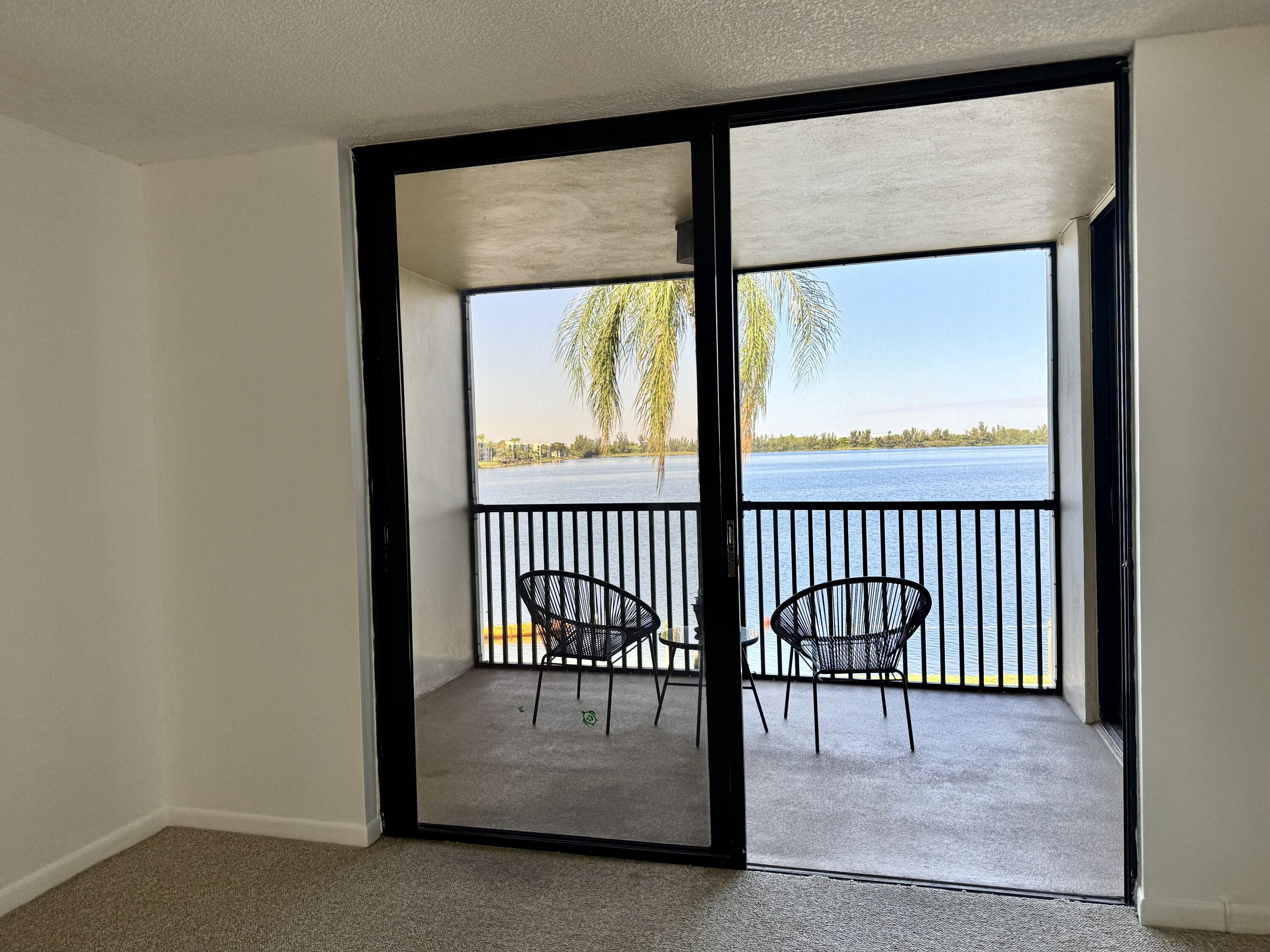 112 Lake Emerald Drive 204, Oakland Park, FL 33309, Oakland Park - Photo 3