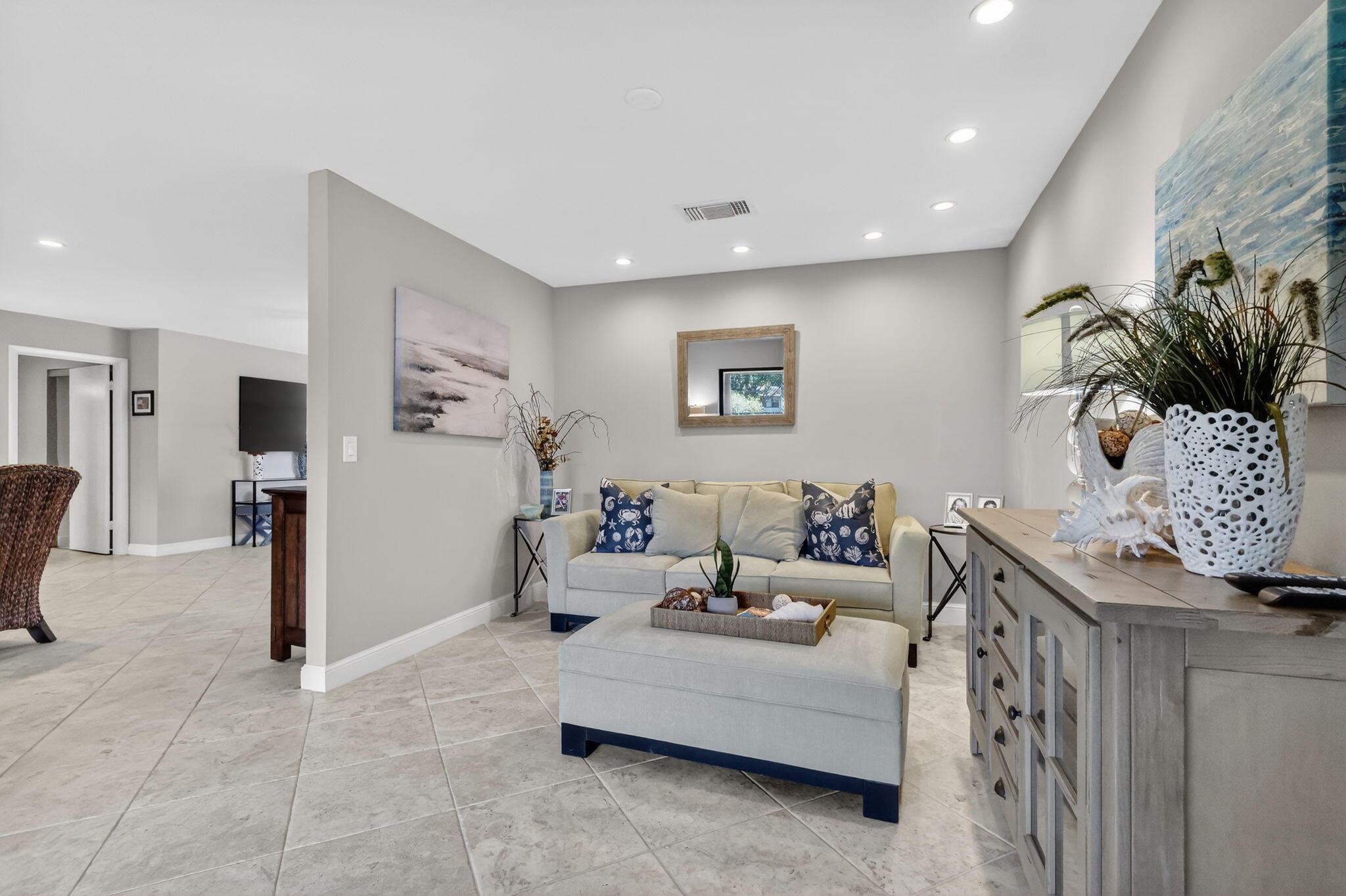 41 Stratford Lane W B, Boynton Beach, FL 33436, Boynton Beach - Photo 5
