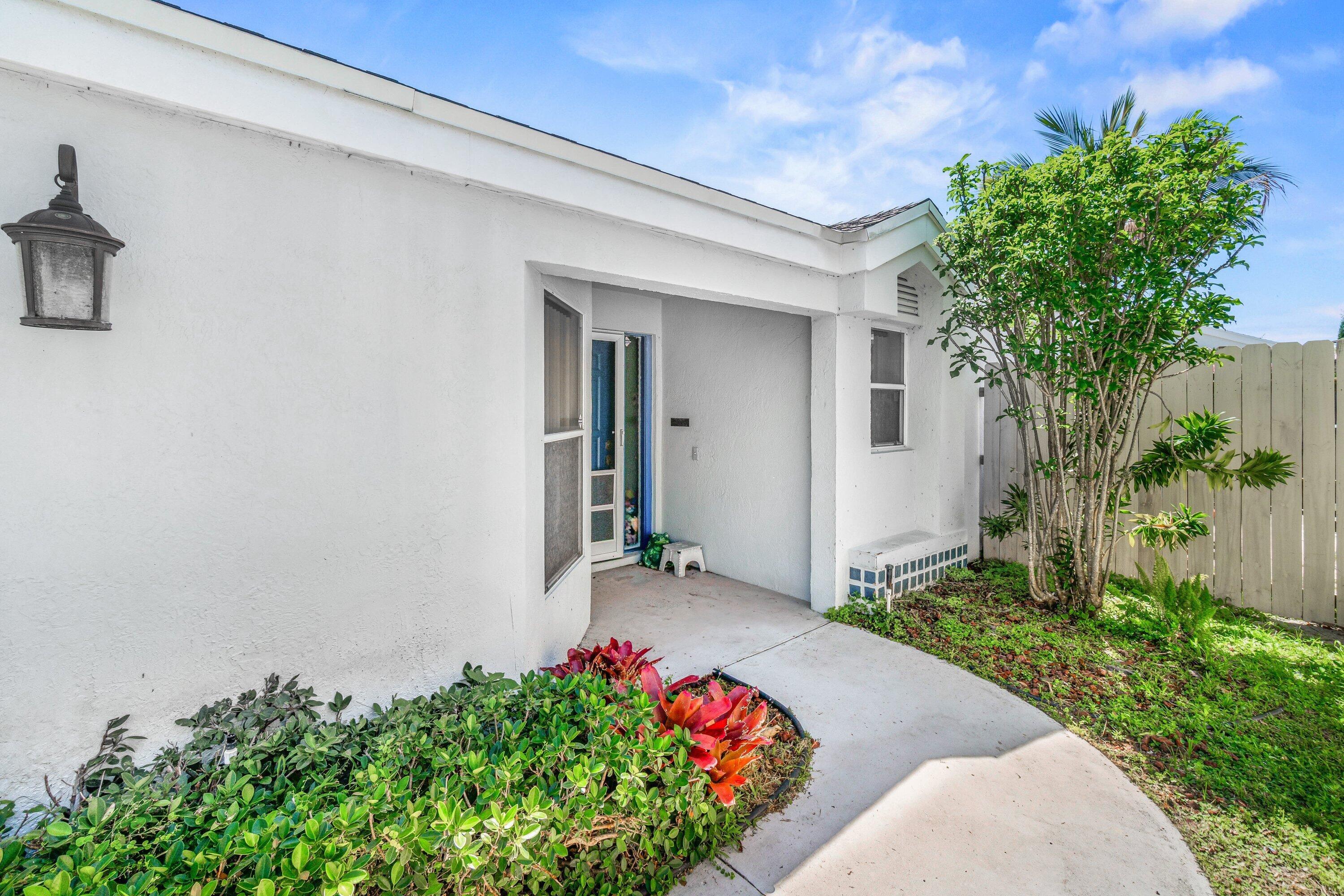 69 King Fisher Way, Boynton Beach, FL 33436, Boynton Beach - Photo 3