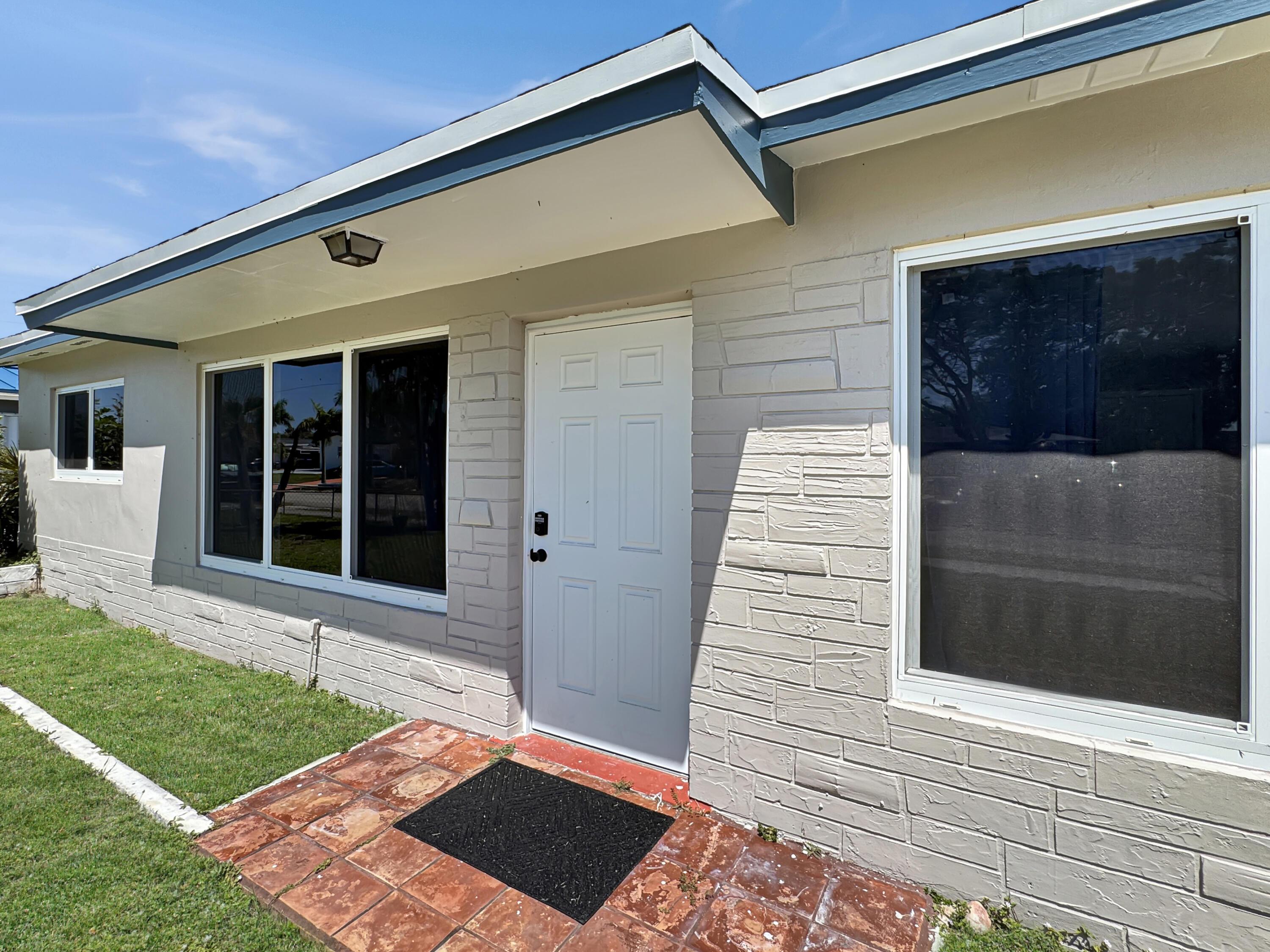 6751 Cody Street, Hollywood, FL 33024, Hollywood - Photo 3