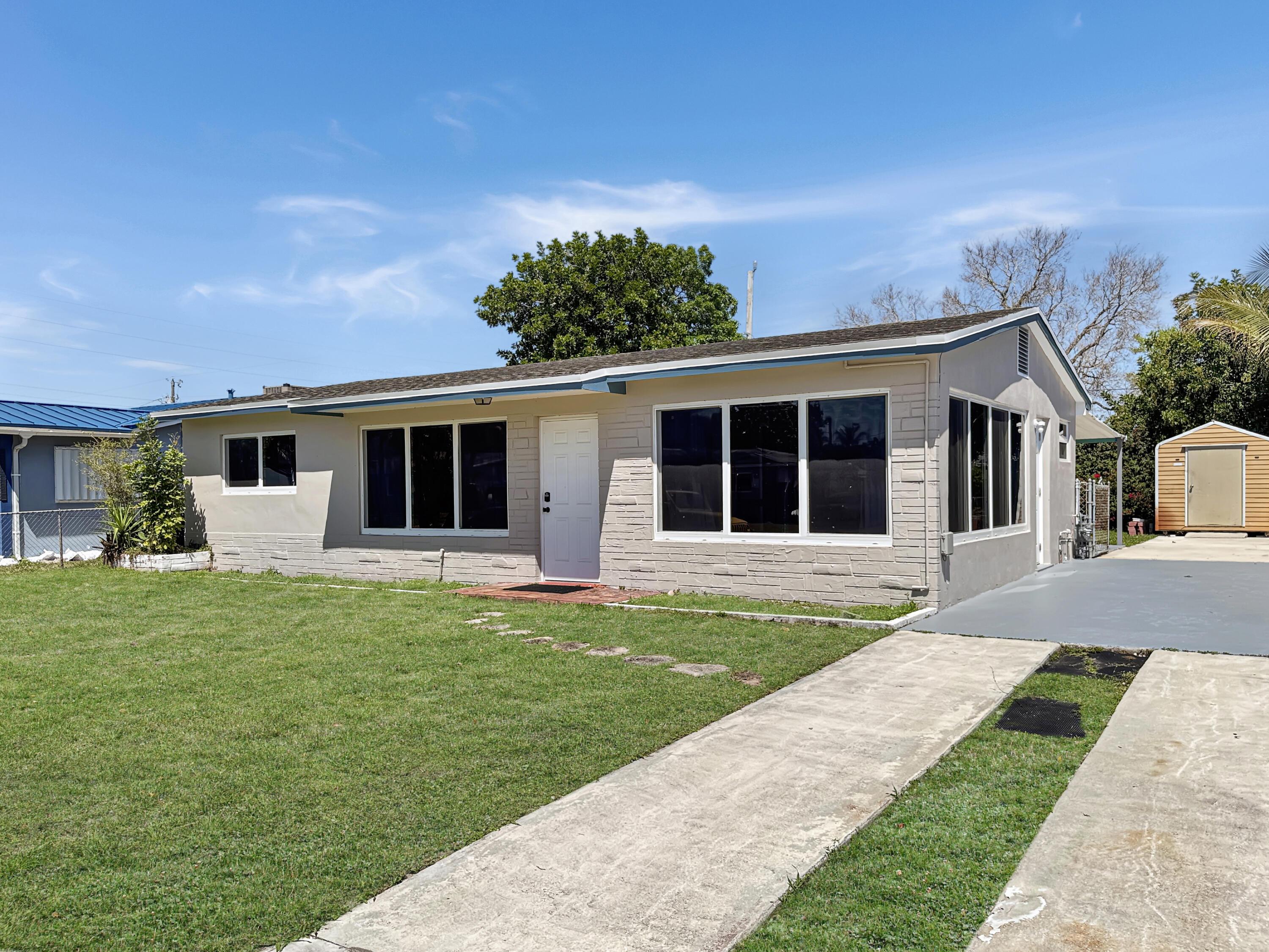 6751 Cody Street, Hollywood, FL 33024, Hollywood - Photo 2