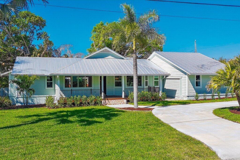 2366 SE Country Club Lane, Stuart, FL 34996, Stuart - Photo 2