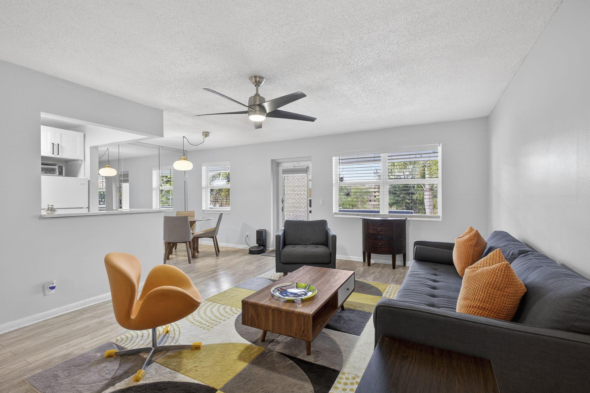 155 Windsor G, West Palm Beach, FL 33417, West Palm Beach - Photo 5