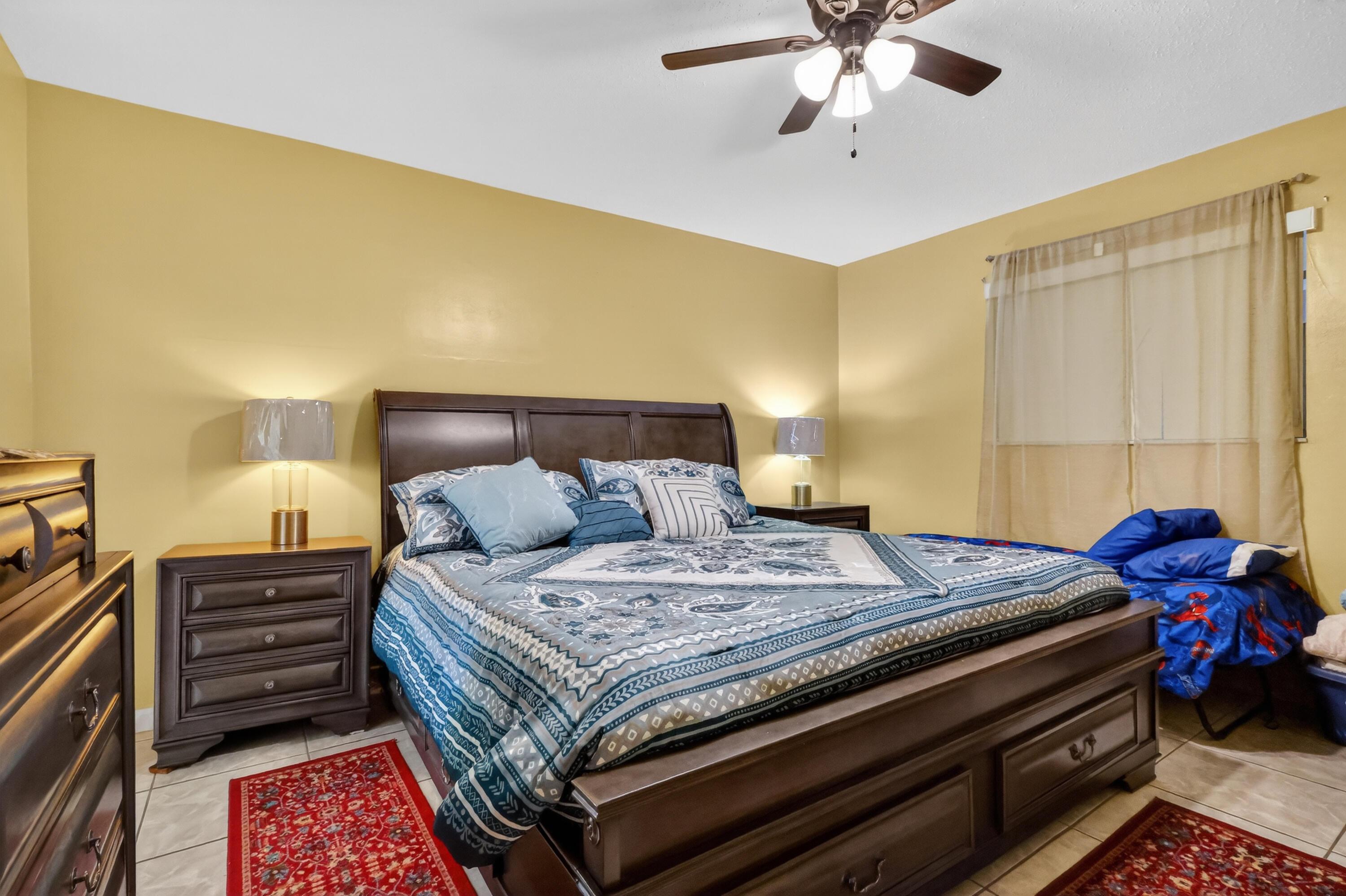 3990 NW 42nd Avenue Apt 304, Lauderdale Lakes, FL 33319, Lauderdale Lakes - Photo 5