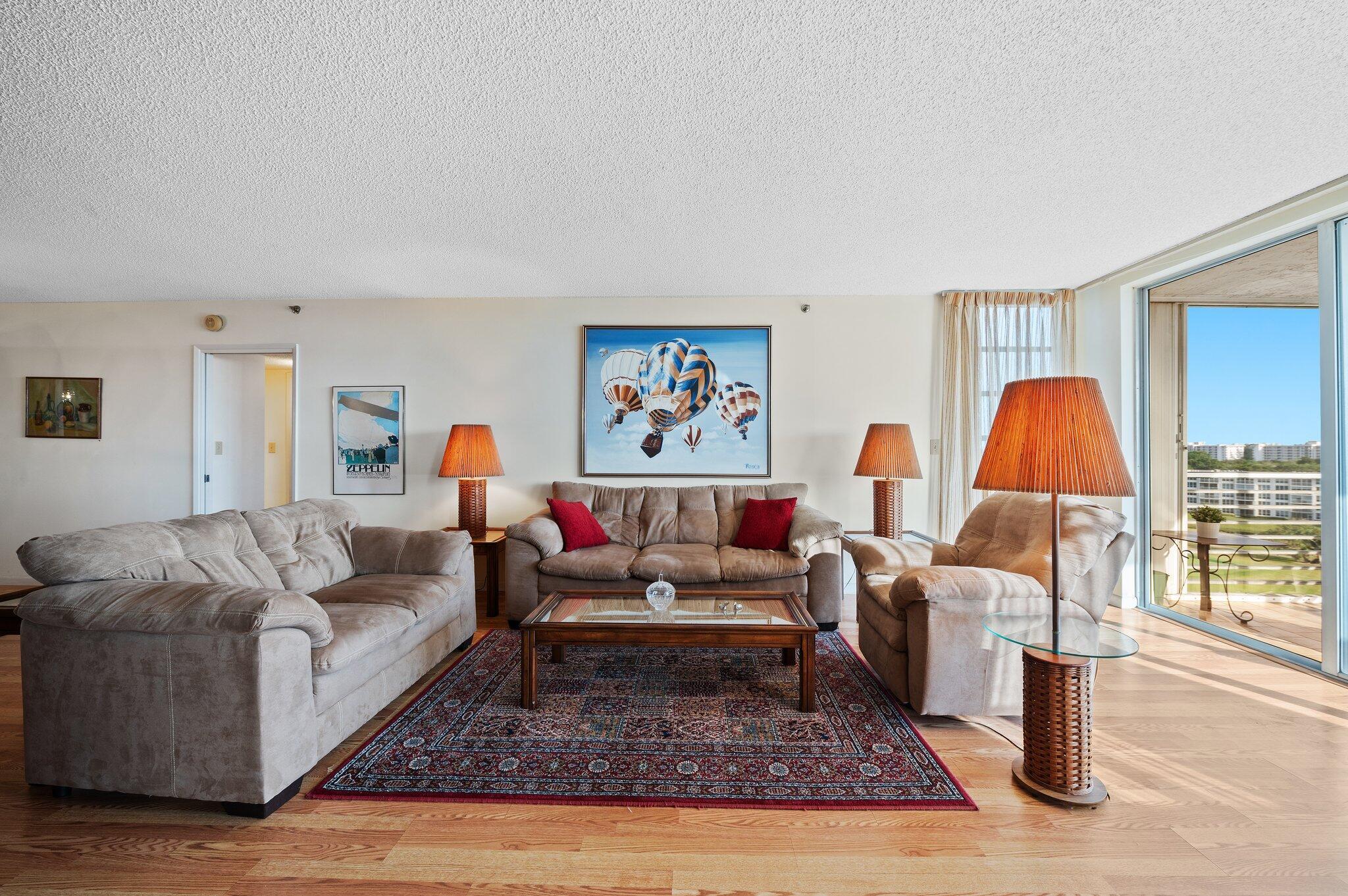 3520 Oaks Way 903, Pompano Beach, FL 33069, Pompano Beach - Photo 4