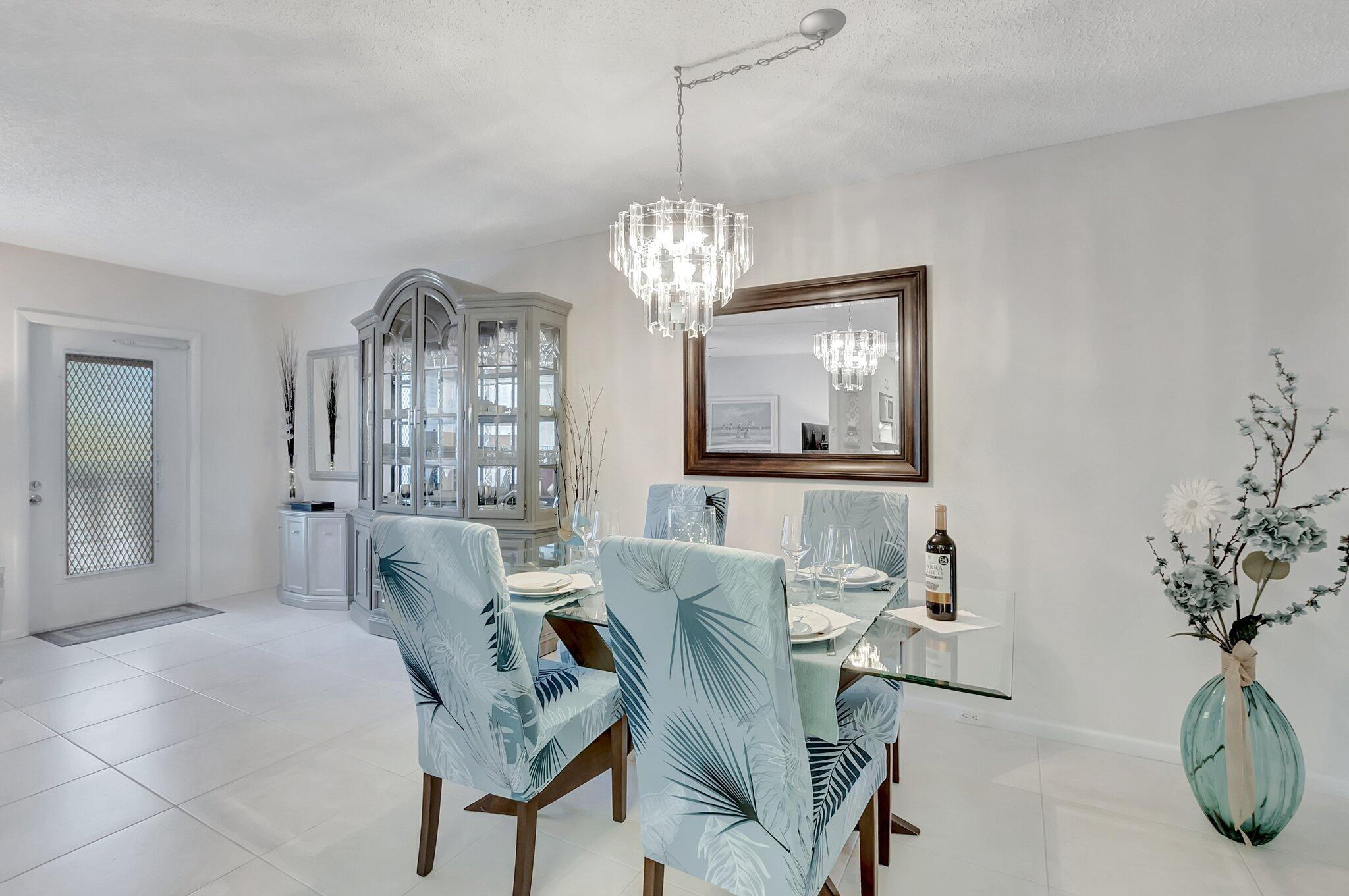 2051 Cambridge C, Deerfield Beach, FL 33442, Deerfield Beach - Photo 5