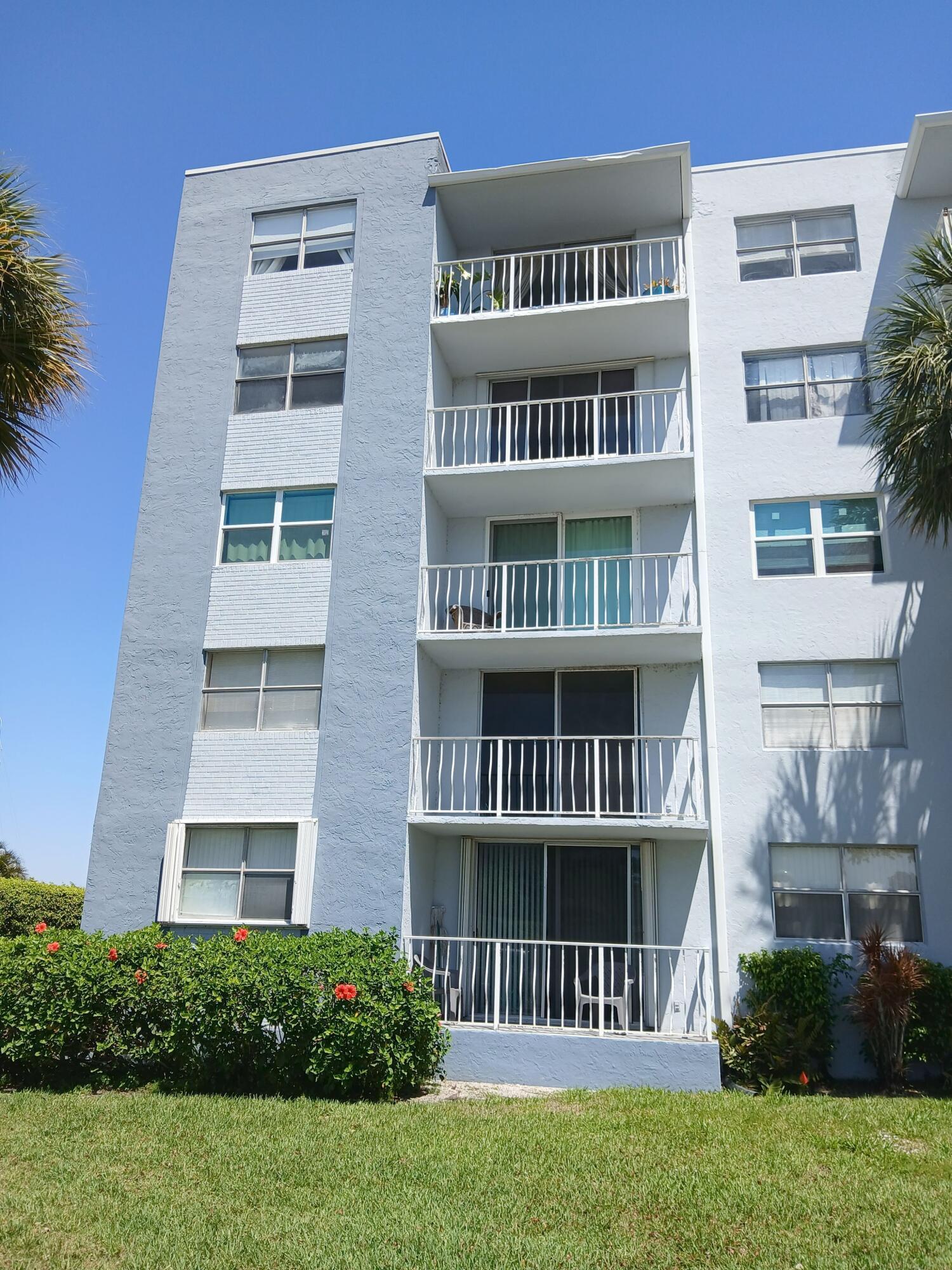 470 Executive Center Drive 4n, West Palm Beach, FL 33401, West Palm Beach - Photo 3
