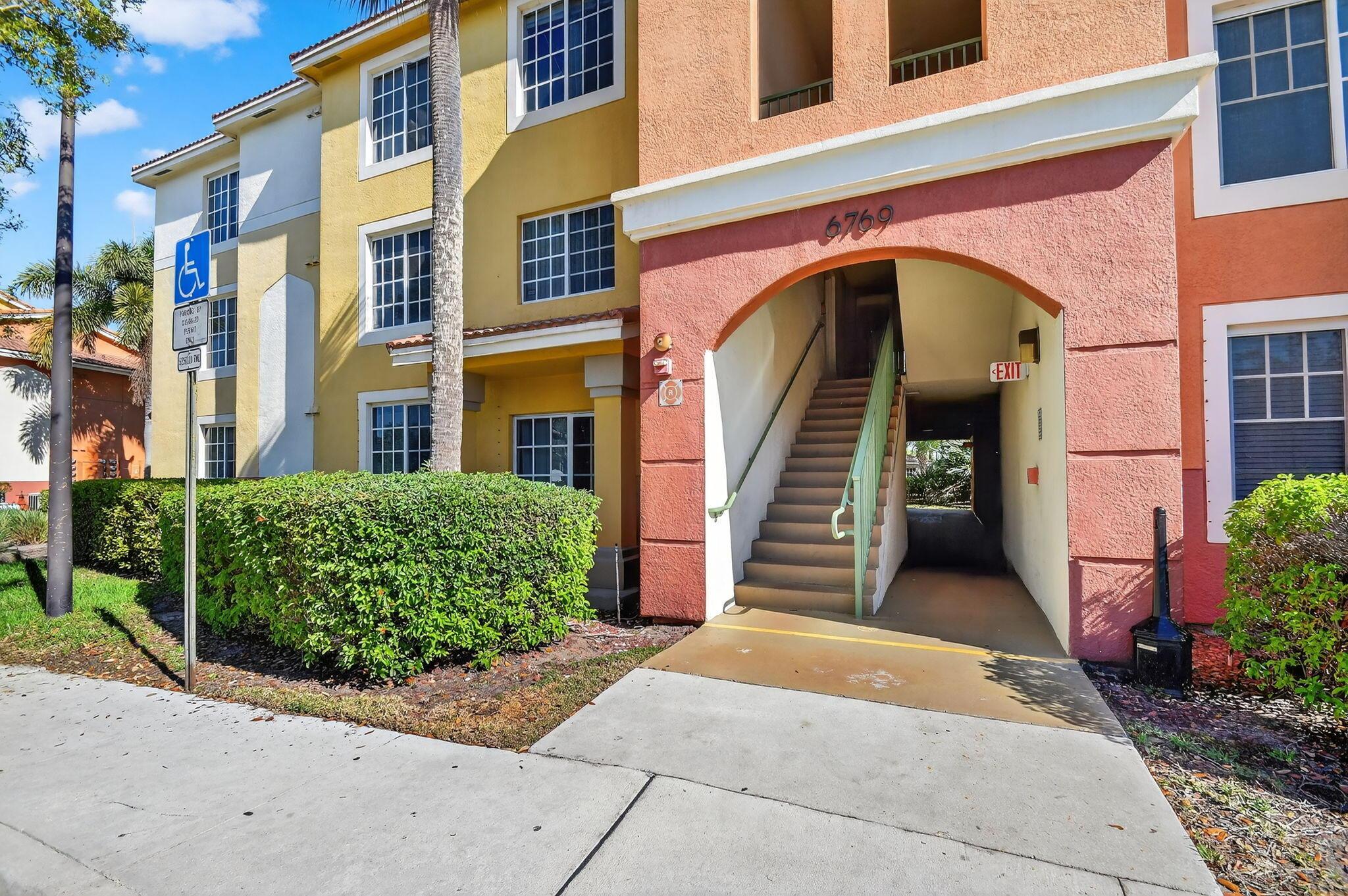 6769 Heritage Grande 2201, Boynton Beach, FL 33437, Boynton Beach - Photo 5