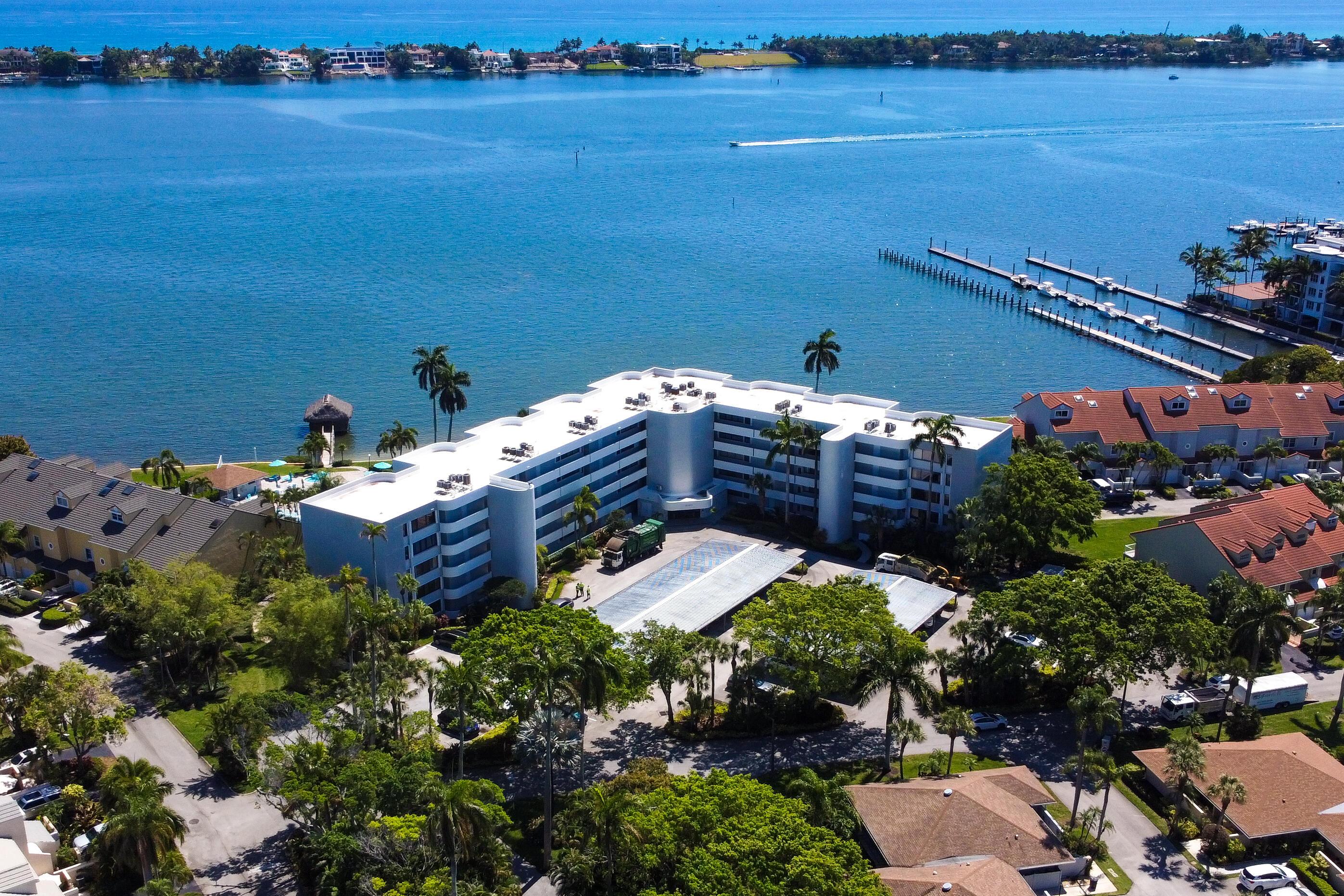 8200 Lakeshore Drive 202, Hypoluxo, FL 33462, Hypoluxo - Photo 3