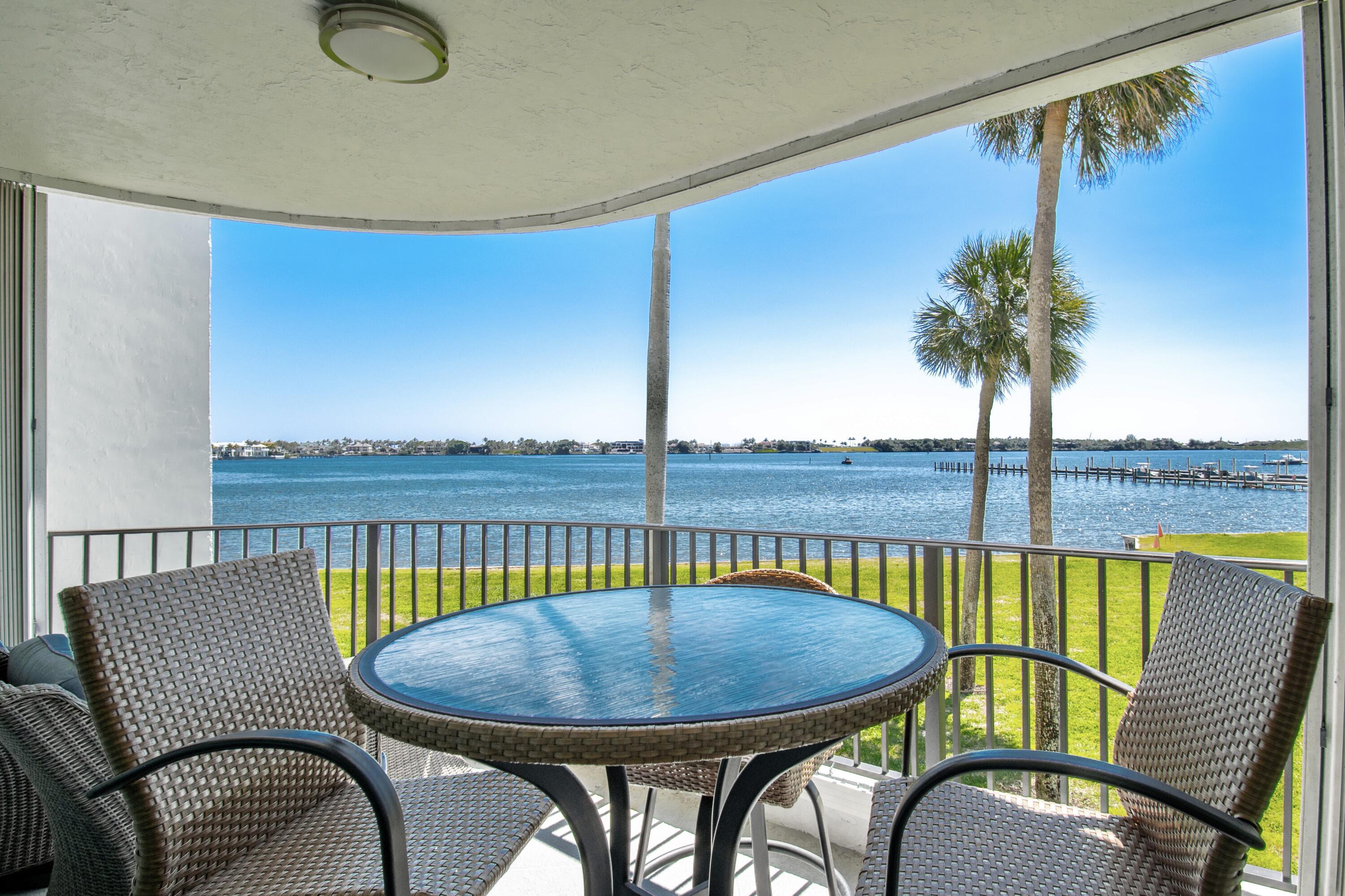 8200 Lakeshore Drive 202, Hypoluxo, FL 33462, Hypoluxo - Photo 4