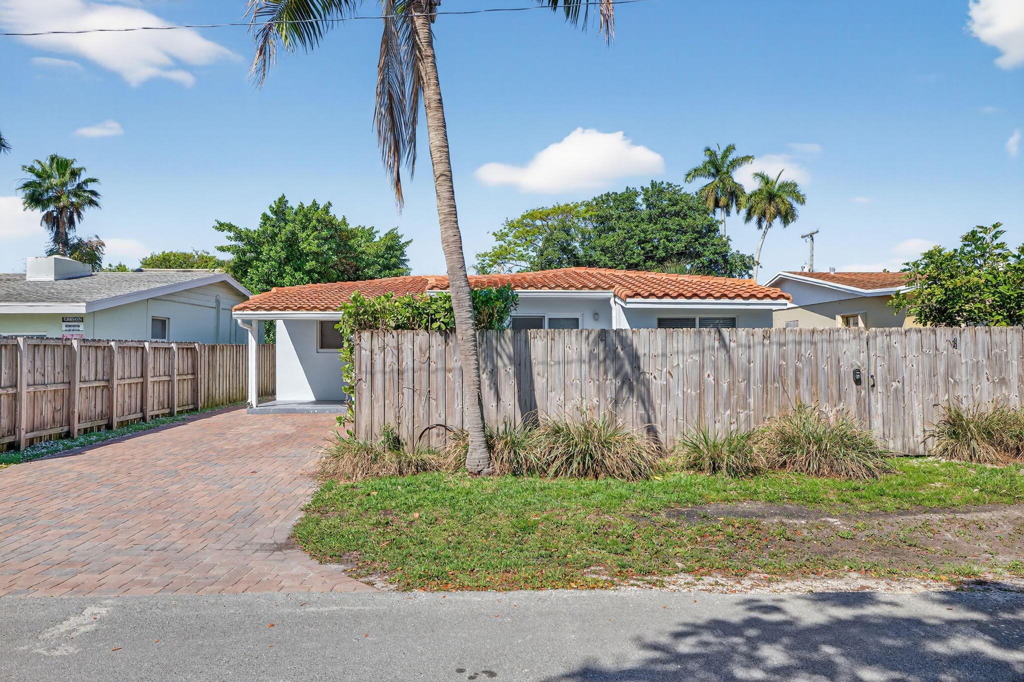1029 NE 9th Avenue, Fort Lauderdale, FL 33304, Fort Lauderdale - Photo 2