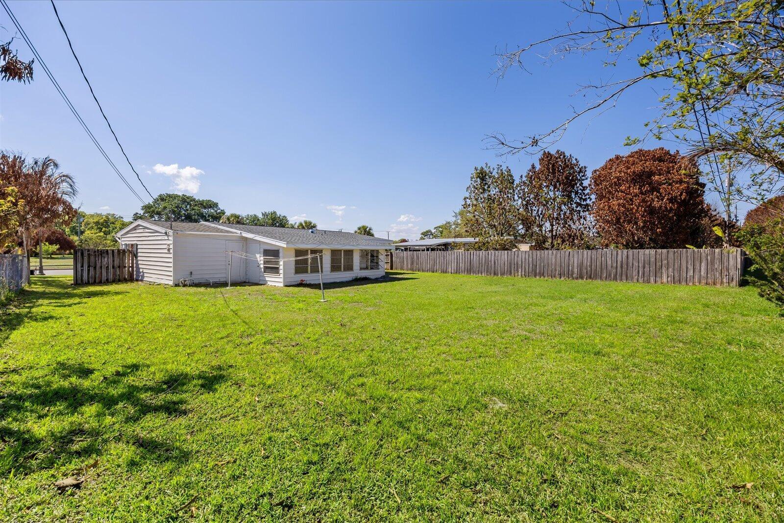 555 SE Airoso Boulevard, Port St. Lucie, FL 34983, Port St. Lucie - Photo 5