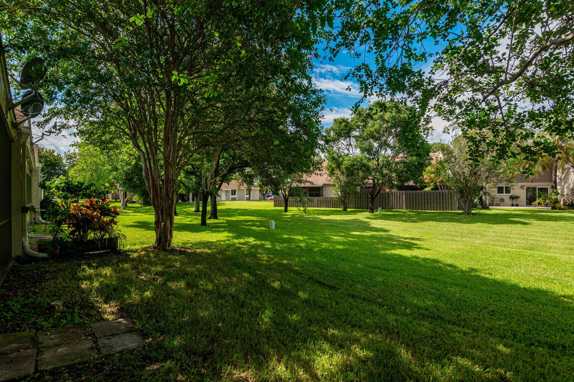 15725 Woodgate Court C, Sunrise, FL 33326, Sunrise - Photo 2