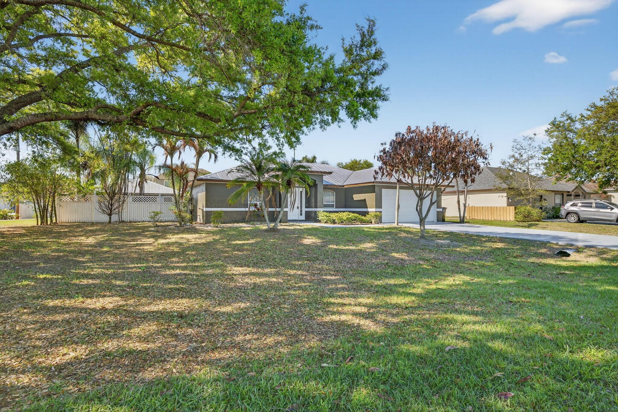 5475 NW Scepter Drive, Port St. Lucie, FL 34983, Port St. Lucie - Photo 2