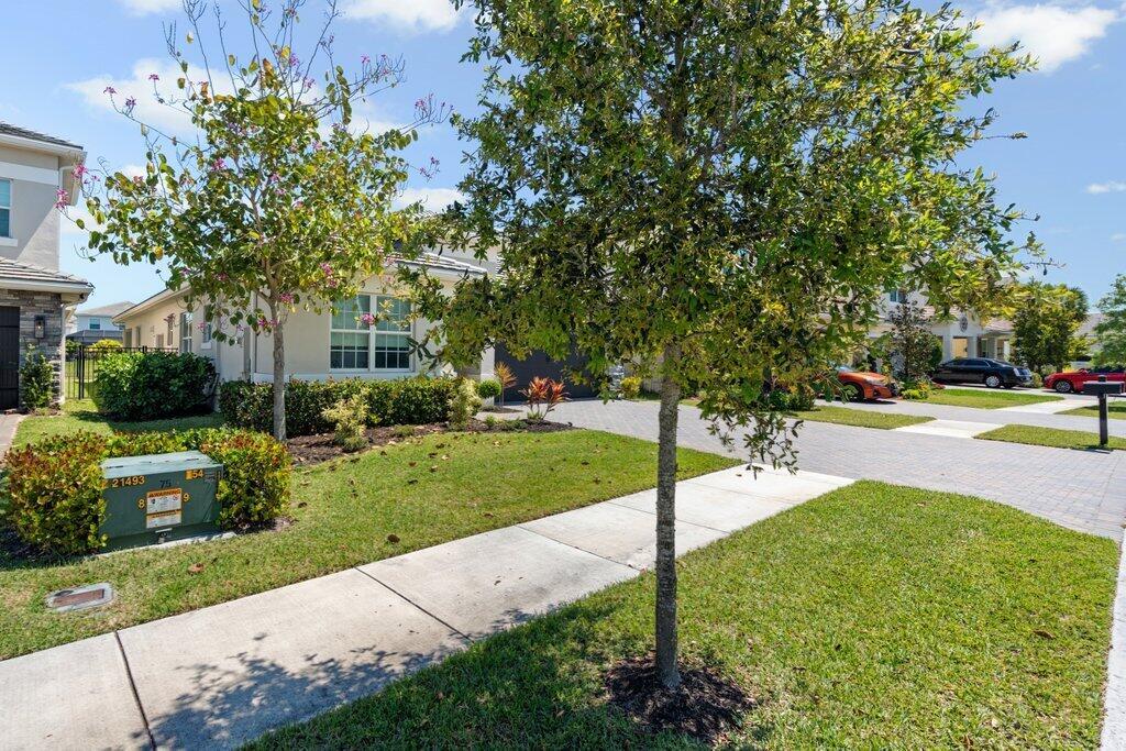 1362 Harvester Crossing, Loxahatchee, FL 33470, Loxahatchee - Photo 4