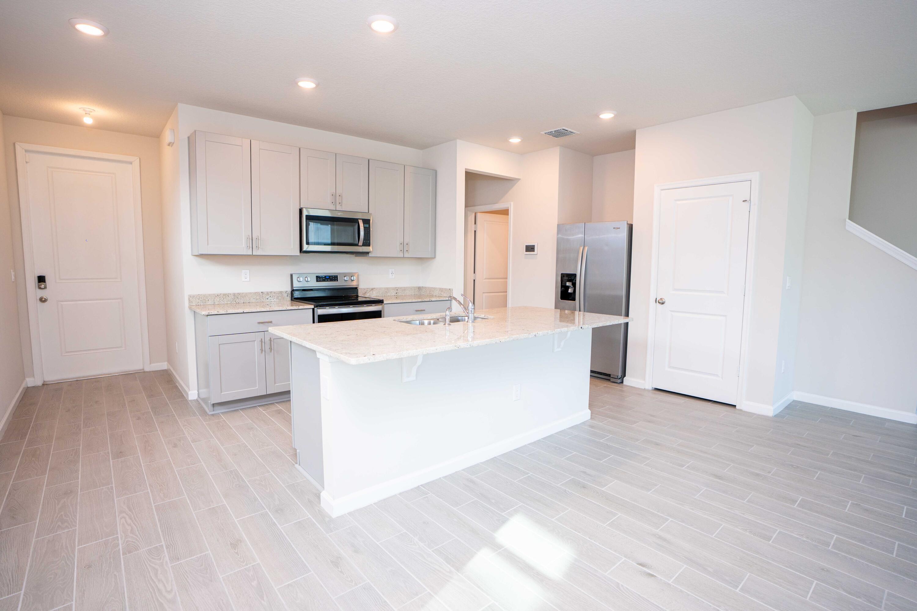 197 Osprey Preserve Boulevard, Jensen Beach, FL 34957, Jensen Beach - Photo 3