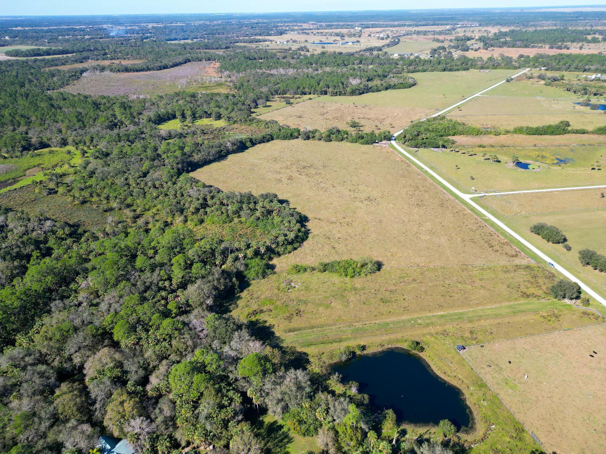 3702 SW Wild Turkey Lane, Okeechobee, FL 34974, Okeechobee - Photo 5
