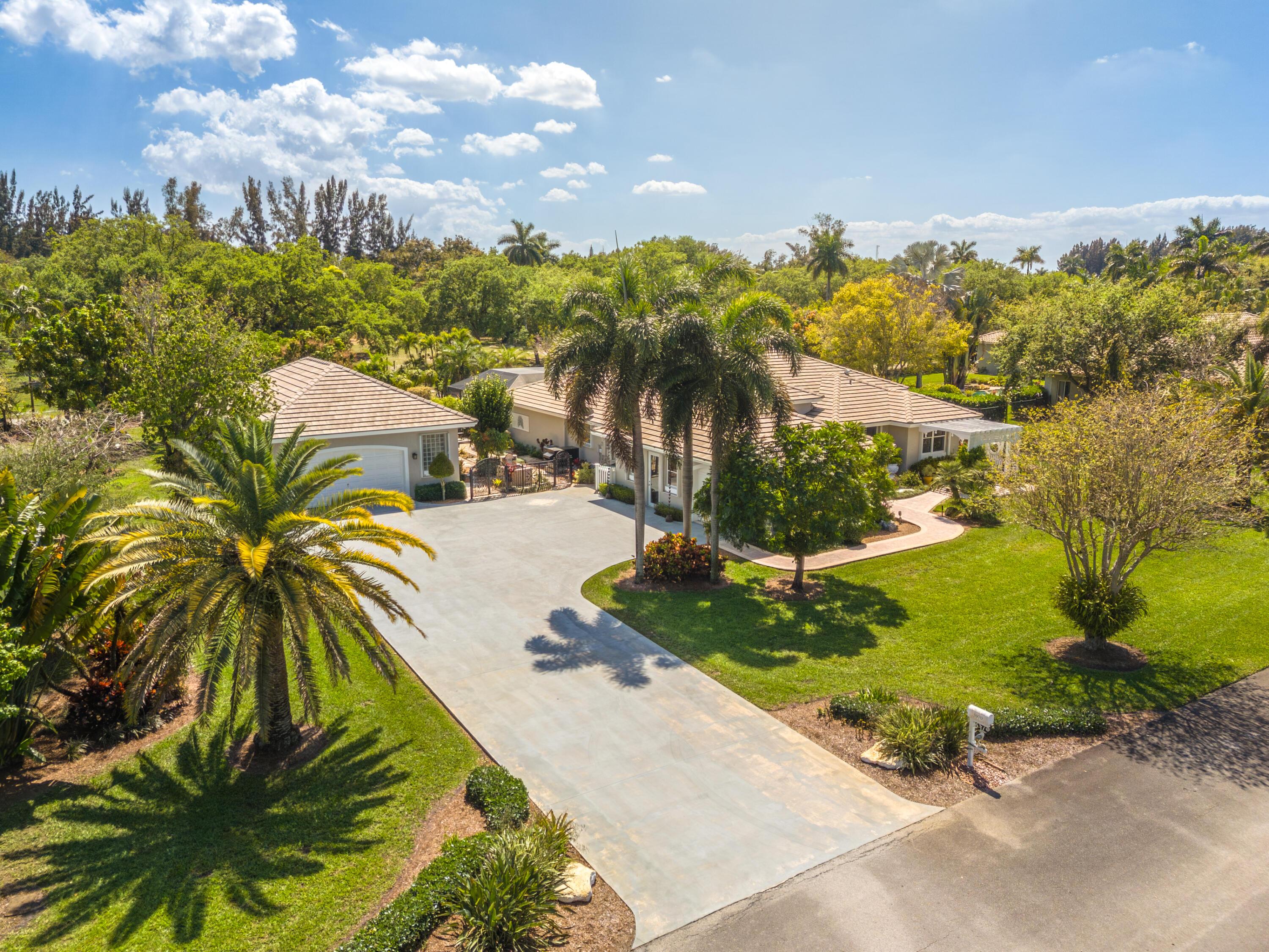 5970 SW 55th Street, Davie, FL 33314, Davie