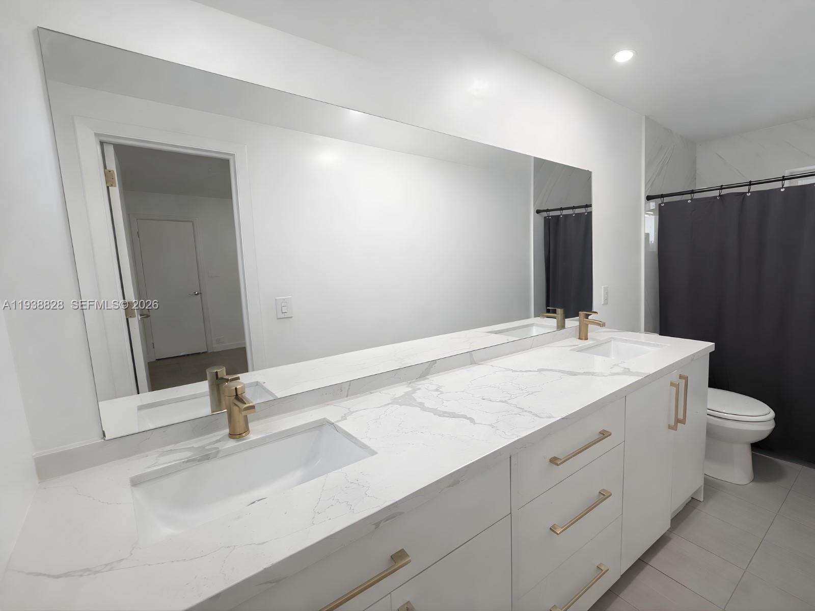 5416 Jefferson Street, Hollywood, FL 33021, Hollywood - Photo 5