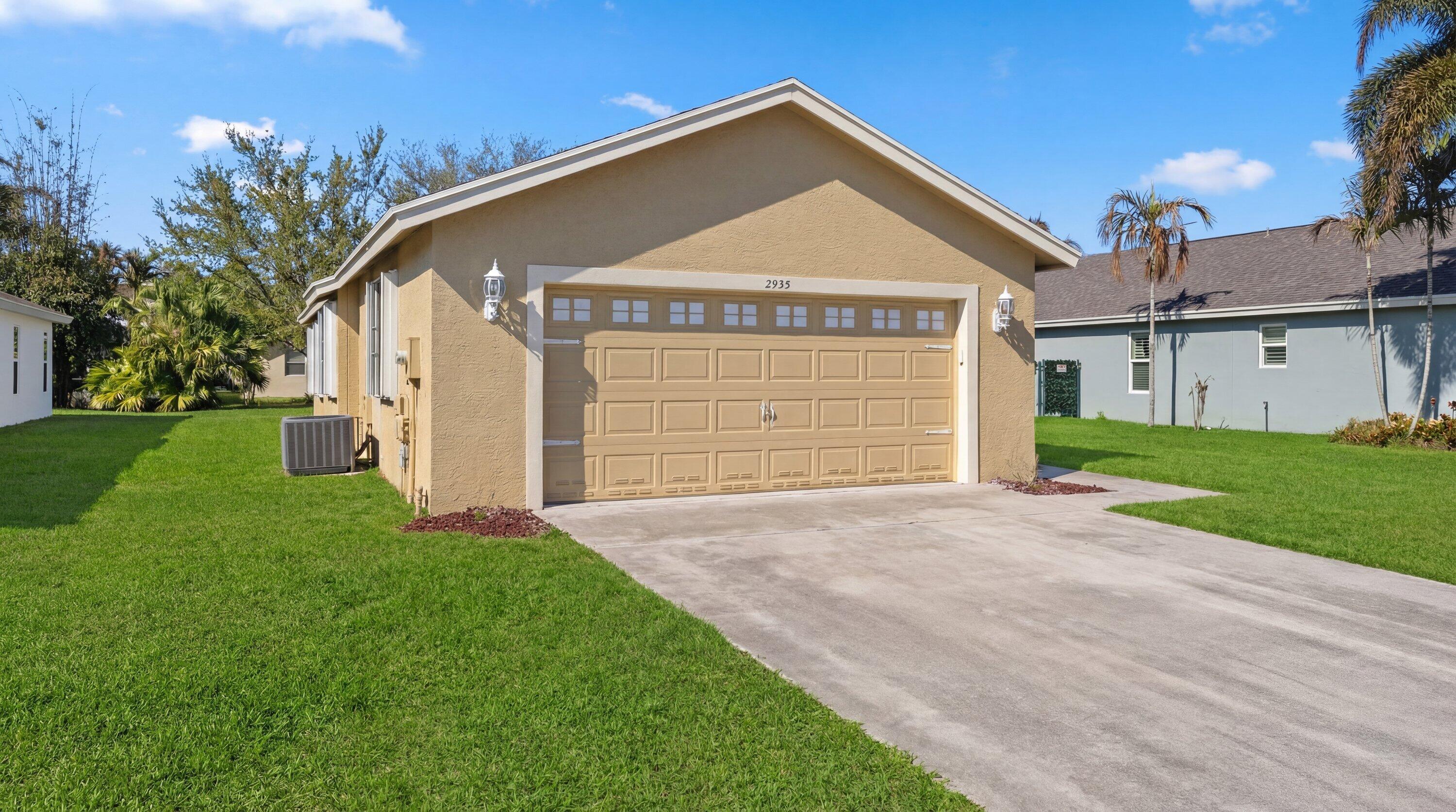 2553 SW Regency Road, Stuart, FL 34997, Stuart - Photo 2
