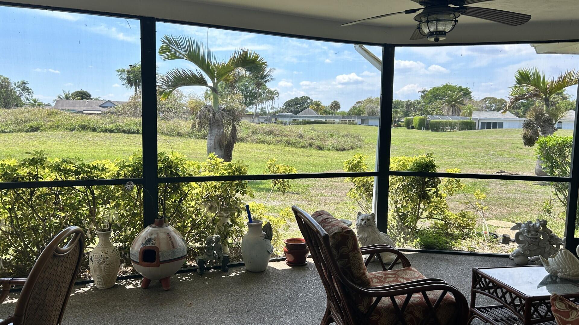 5728 S Bayberry Lane, Tamarac, FL 33319, Tamarac - Photo 4
