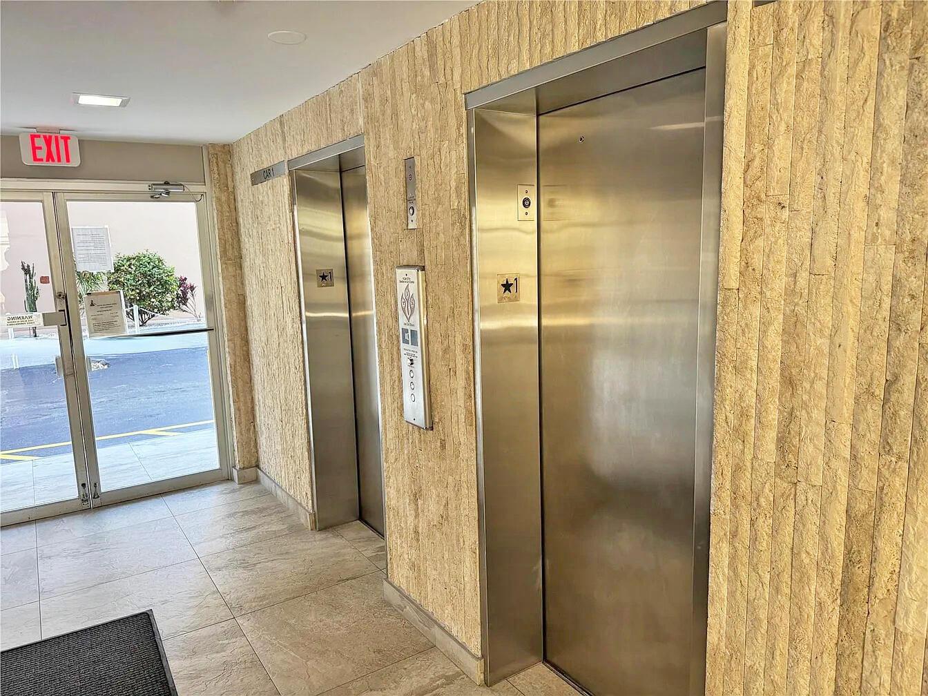 3113 S Ocean Drive 504, Hallandale Beach, FL 33009, Hallandale Beach - Photo 5