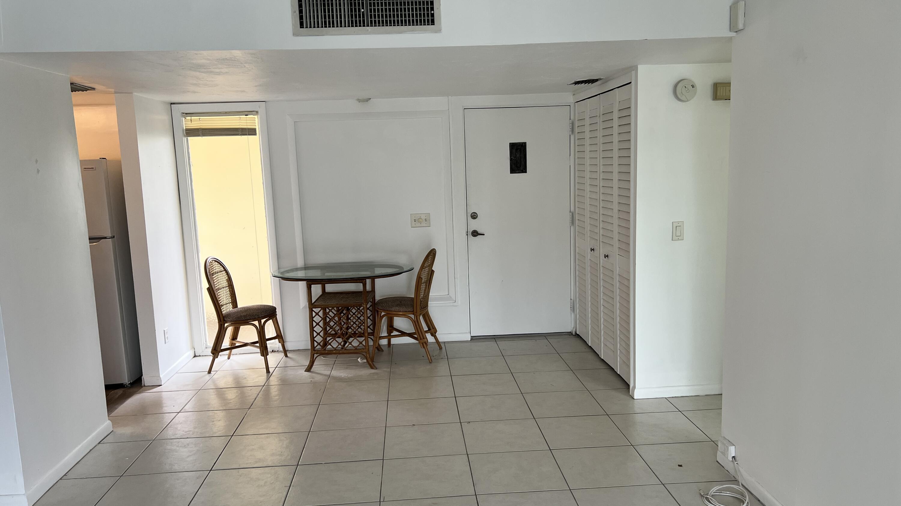 1860 Robalo Drive 104, Vero Beach, FL 32960, Vero Beach - Photo 5