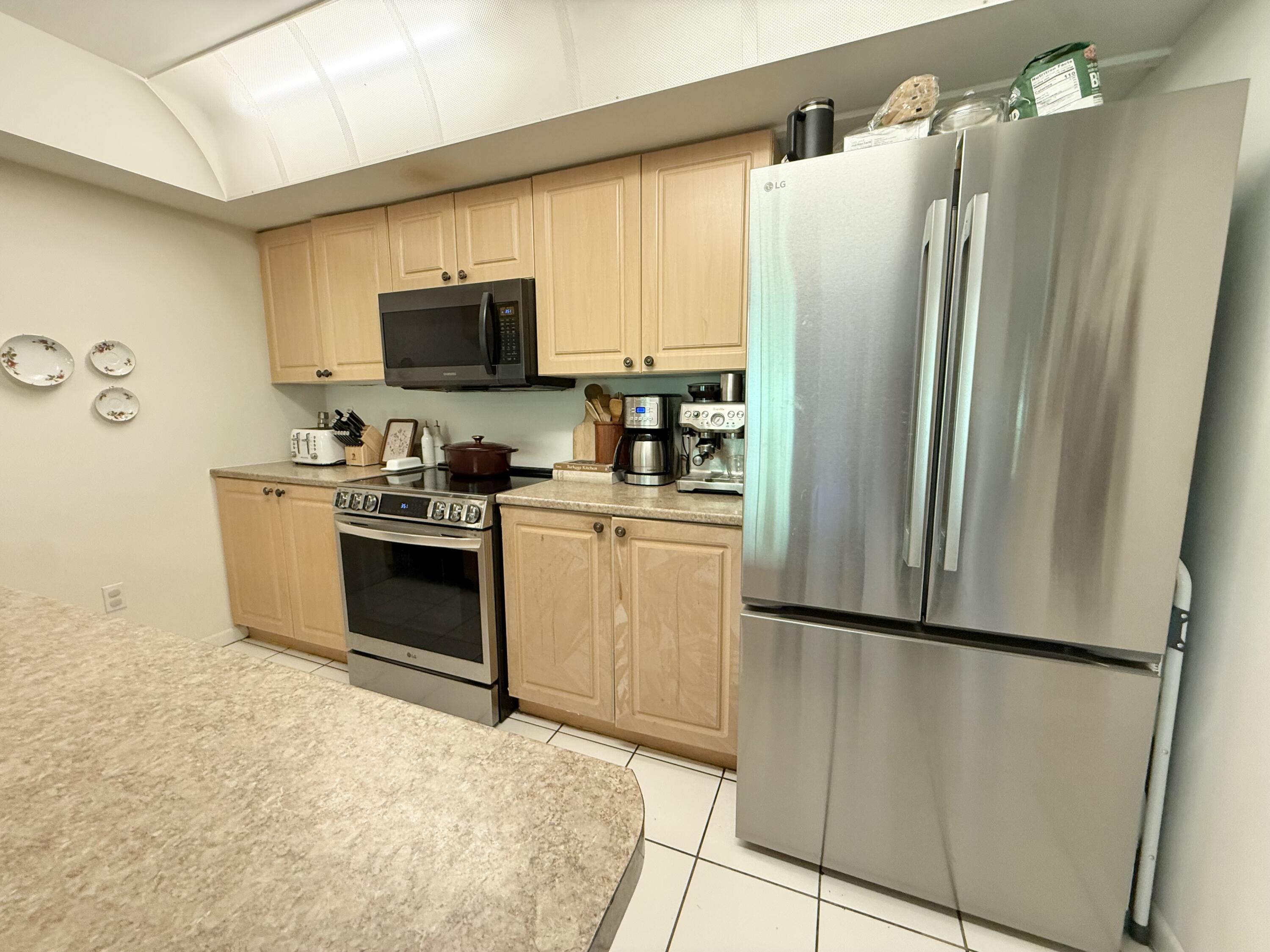 179 Waterside Drive 179, Hypoluxo, FL 33462, Hypoluxo - Photo 4