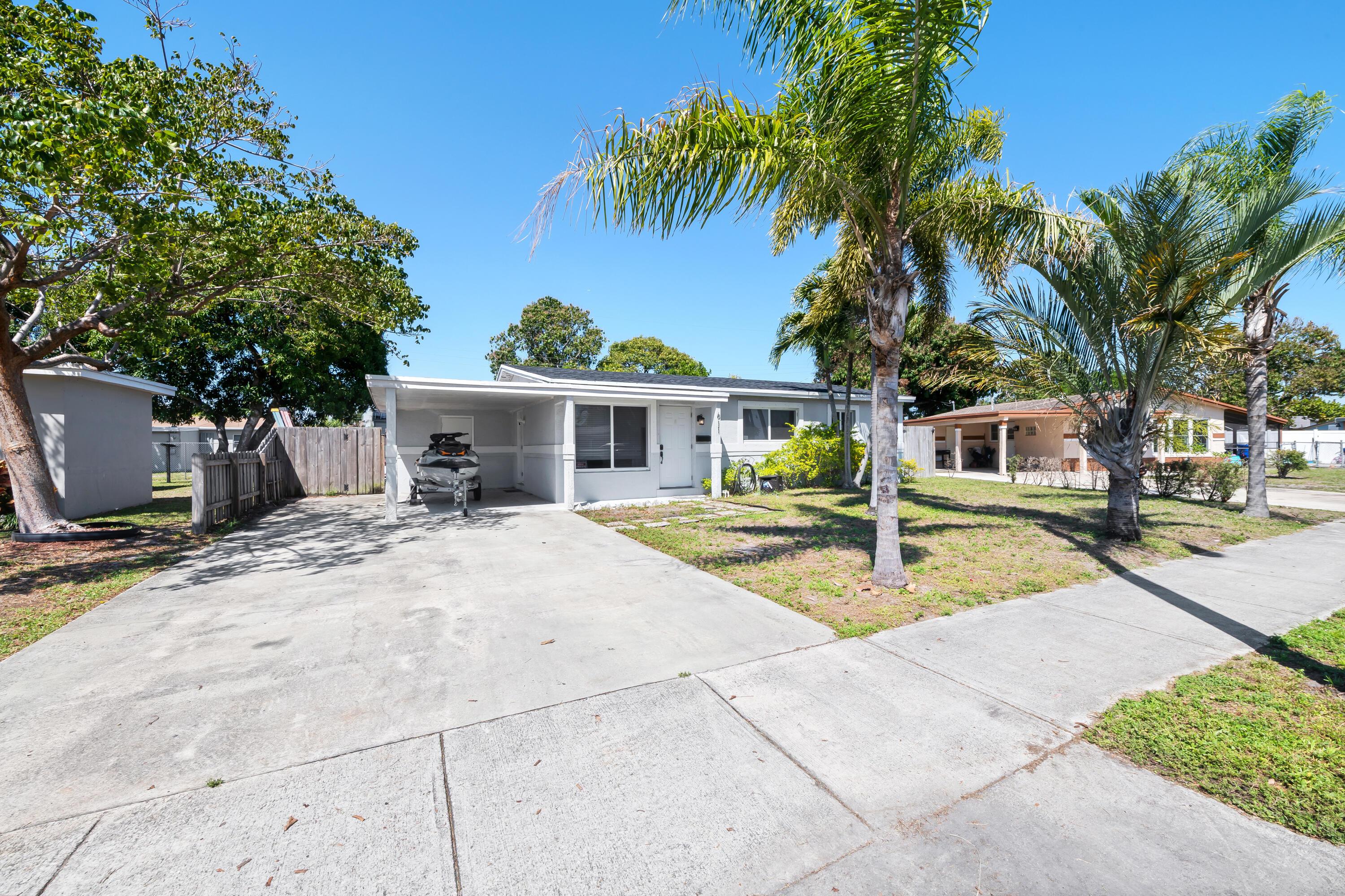 611 NW 18th Court, Pompano Beach, FL 33060, Pompano Beach - Photo 2