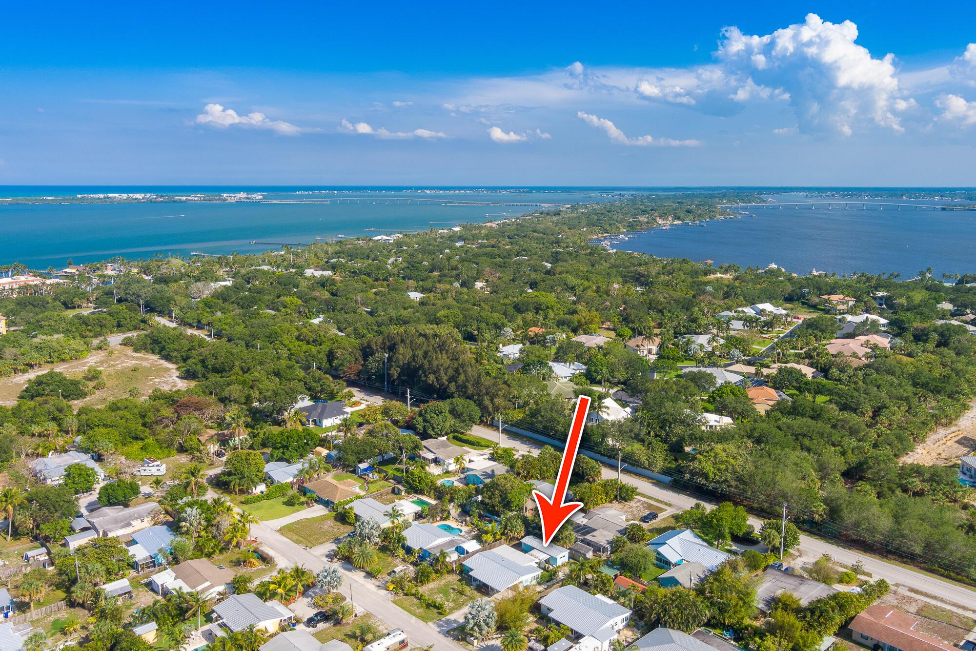 2574 NE Roberta Street, Jensen Beach, FL 34957, Jensen Beach - Photo 4