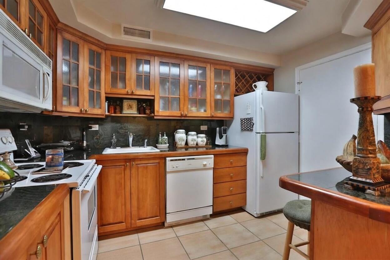 8101 SW 72nd Avenue 118w, Miami, FL 33143, Miami - Photo 3