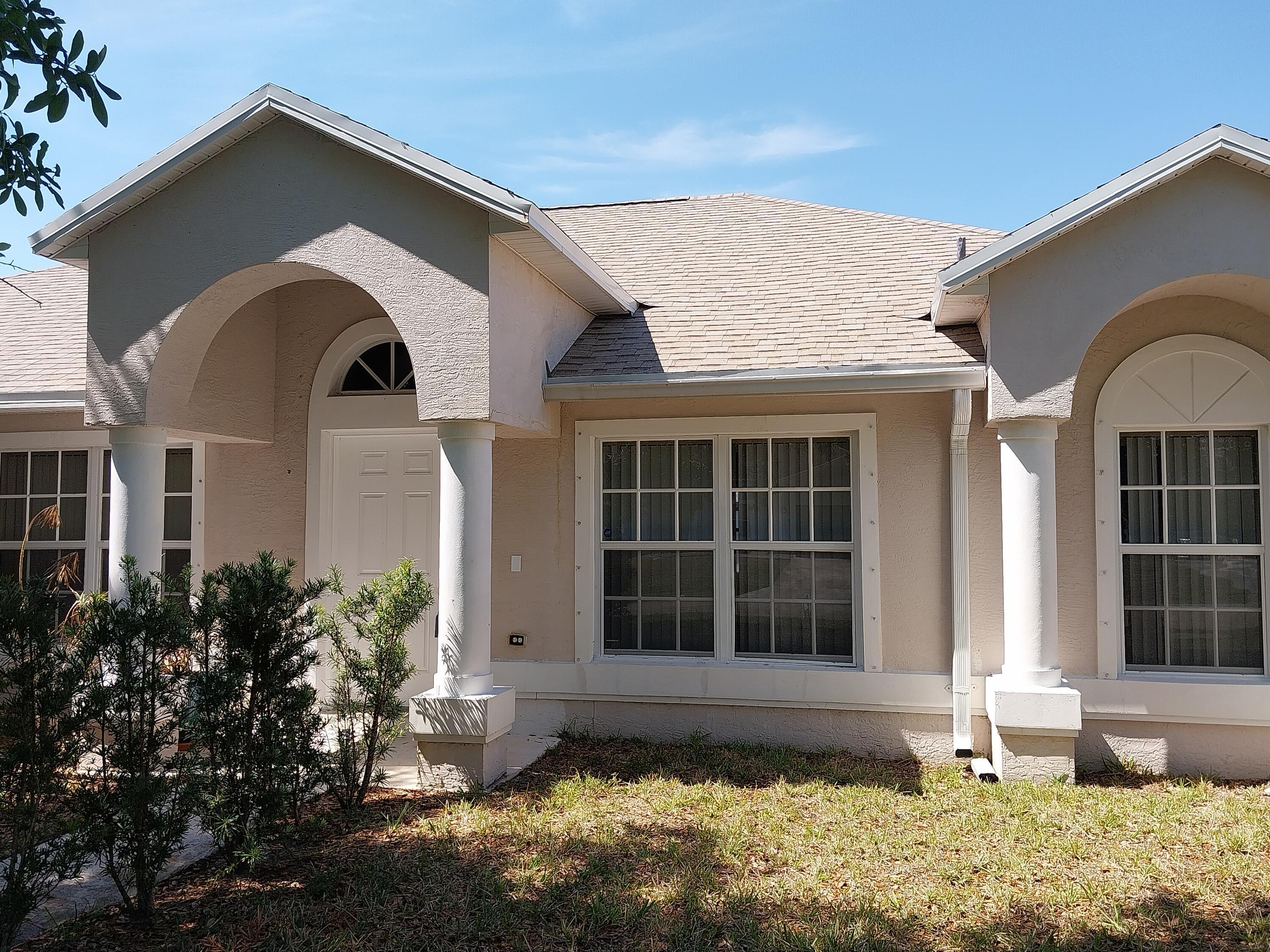 245 SW Starfish Avenue, Port St. Lucie, FL 34984, Port St. Lucie - Photo 2