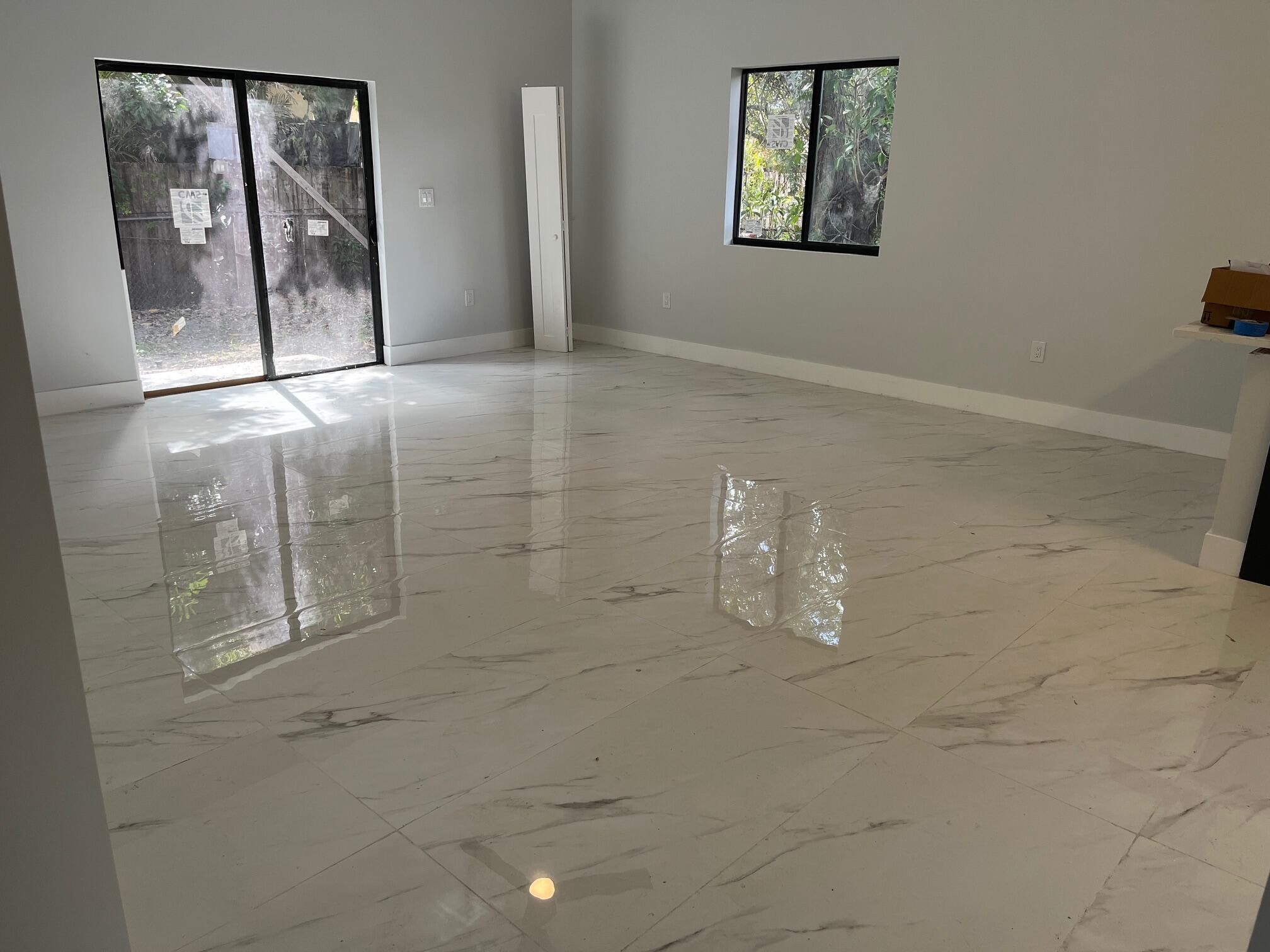 4117 NW 79th Avenue, Coral Springs, FL 33065, Coral Springs - Photo 4