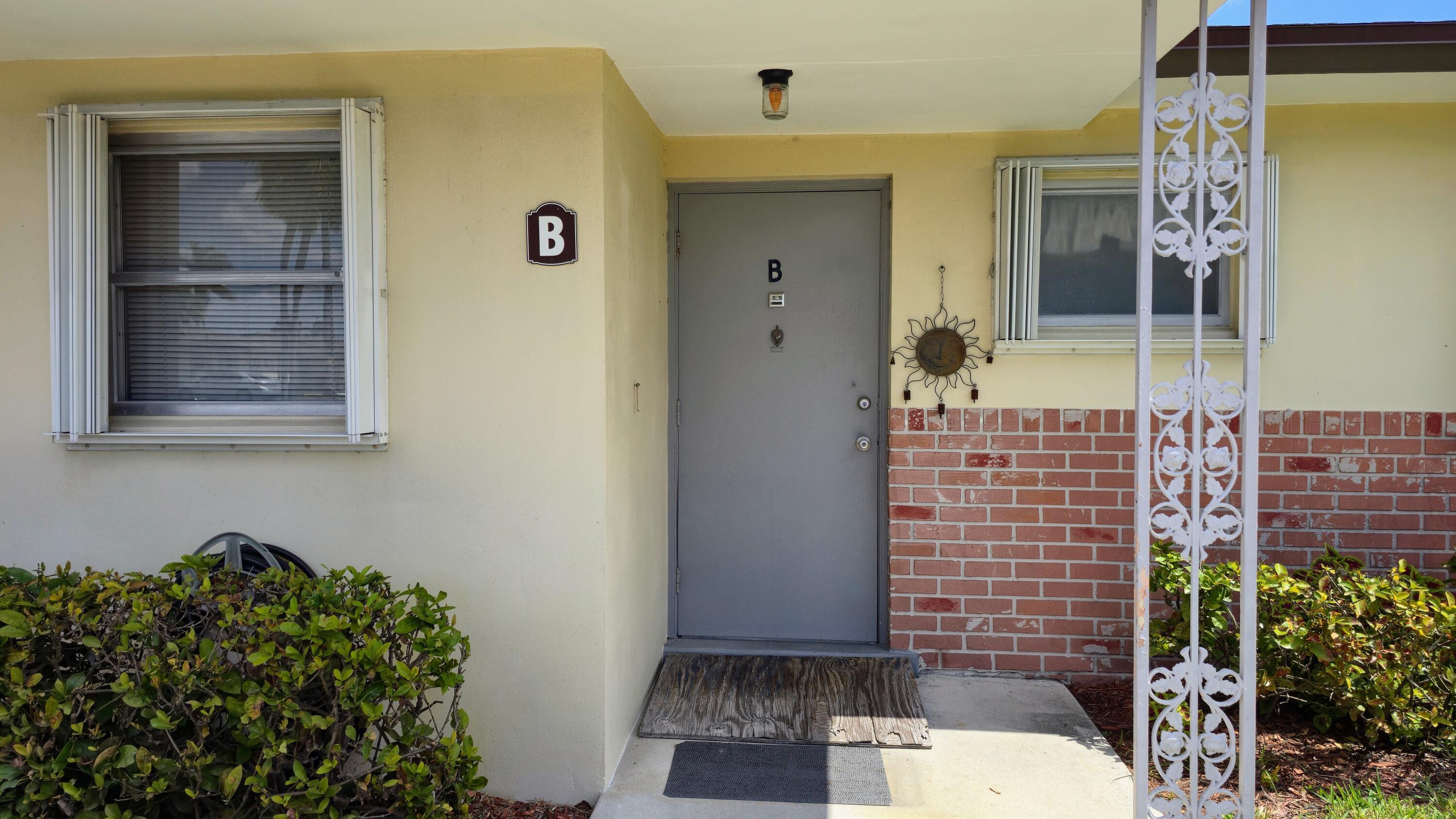 2800 Ashley Drive E B, West Palm Beach, FL 33415, West Palm Beach - Photo 3