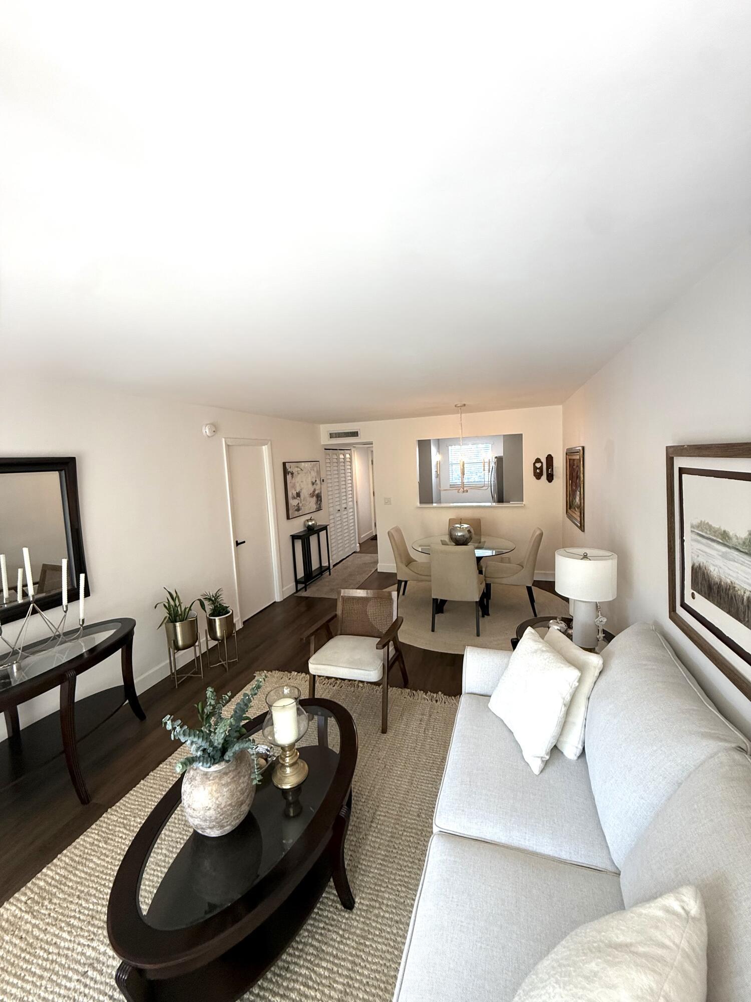 3170 Holiday Springs Boulevard 304, Margate, FL 33063, Margate - Photo 5