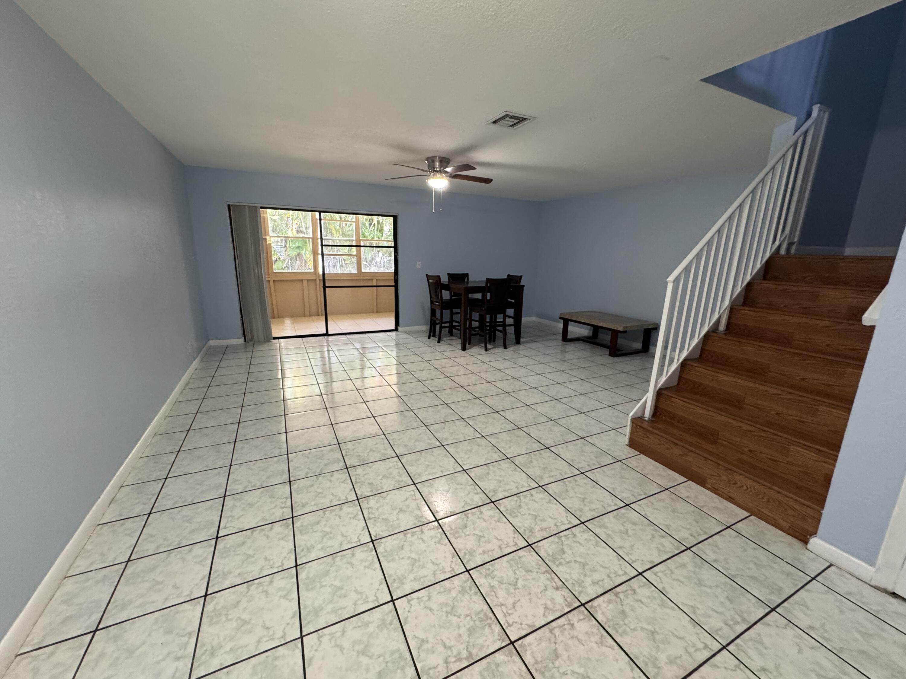 10987 Royal Palm Boulevard 9, Coral Springs, FL 33065, Coral Springs - Photo 2