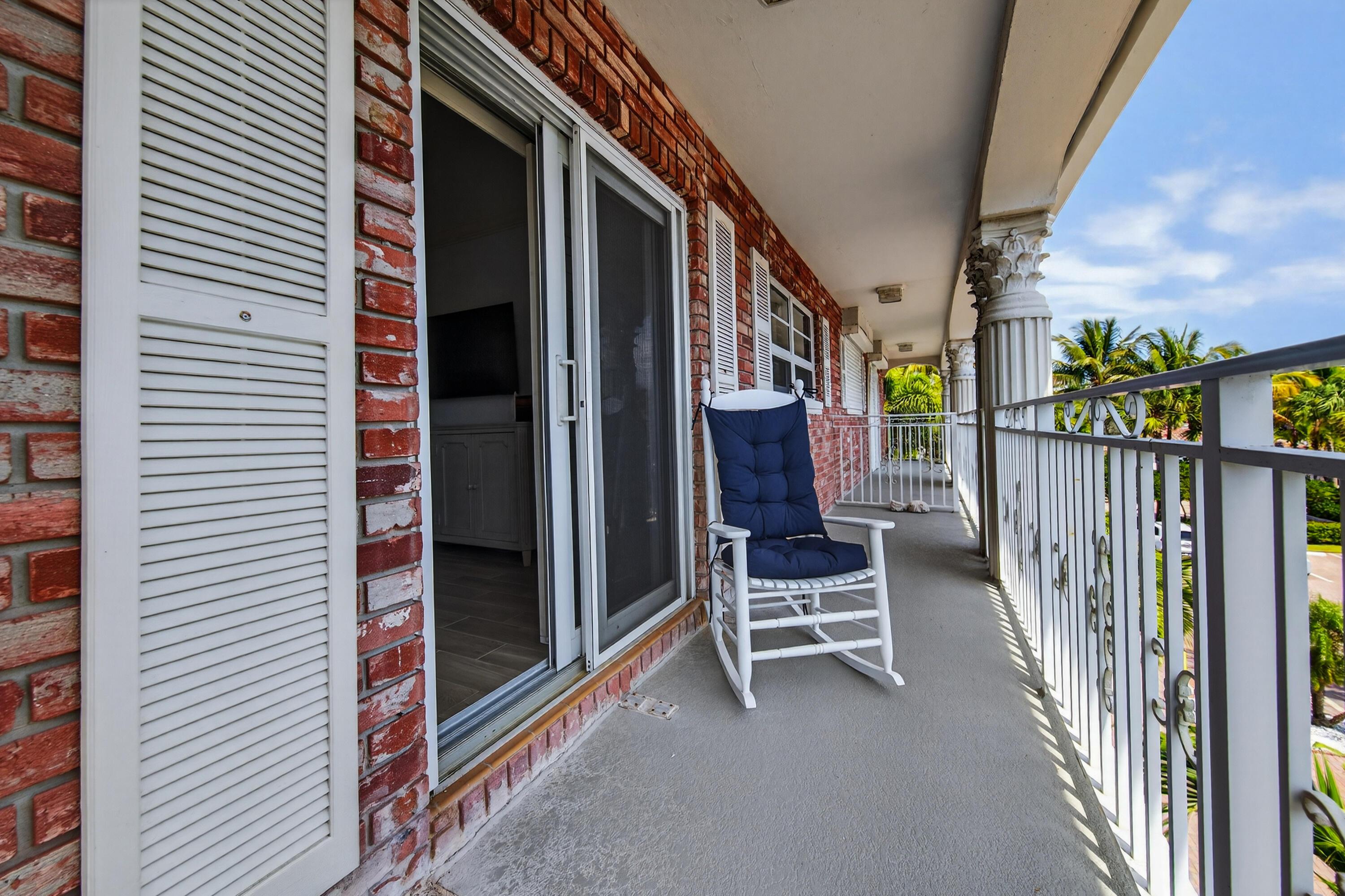 1198 Hillsboro Mile 324, Hillsboro Beach, FL 33062, Hillsboro Beach - Photo 4