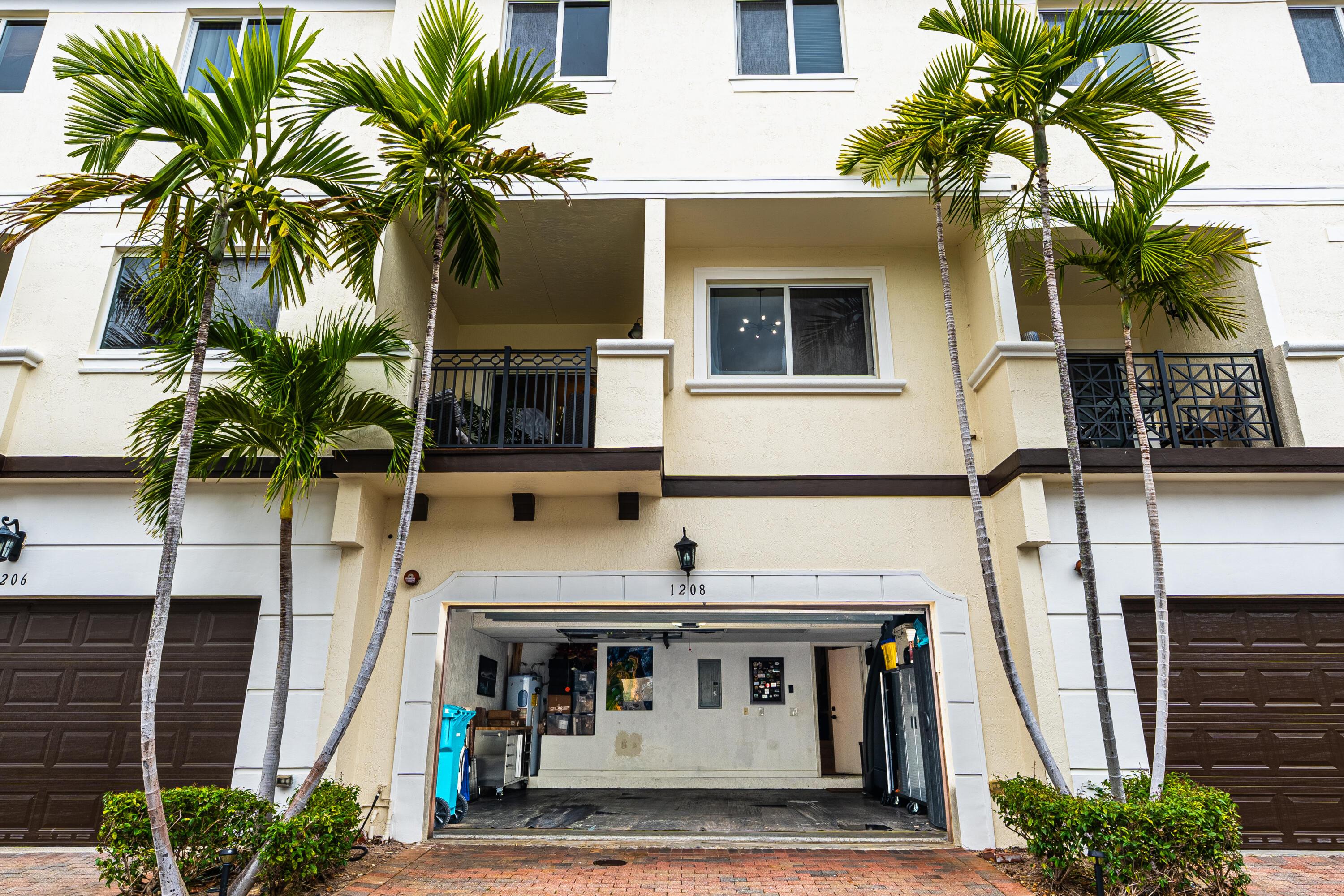 1208 Coastal Bay Boulevard, Boynton Beach, FL 33435, Boynton Beach - Photo 2