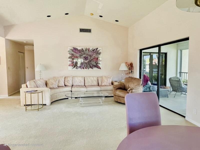 10656 Tropic Palm Avenue 202, Boynton Beach, FL 33437, Boynton Beach - Photo 3
