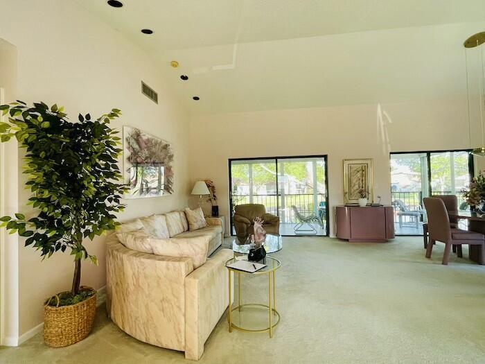 10656 Tropic Palm Avenue 202, Boynton Beach, FL 33437, Boynton Beach - Photo 5