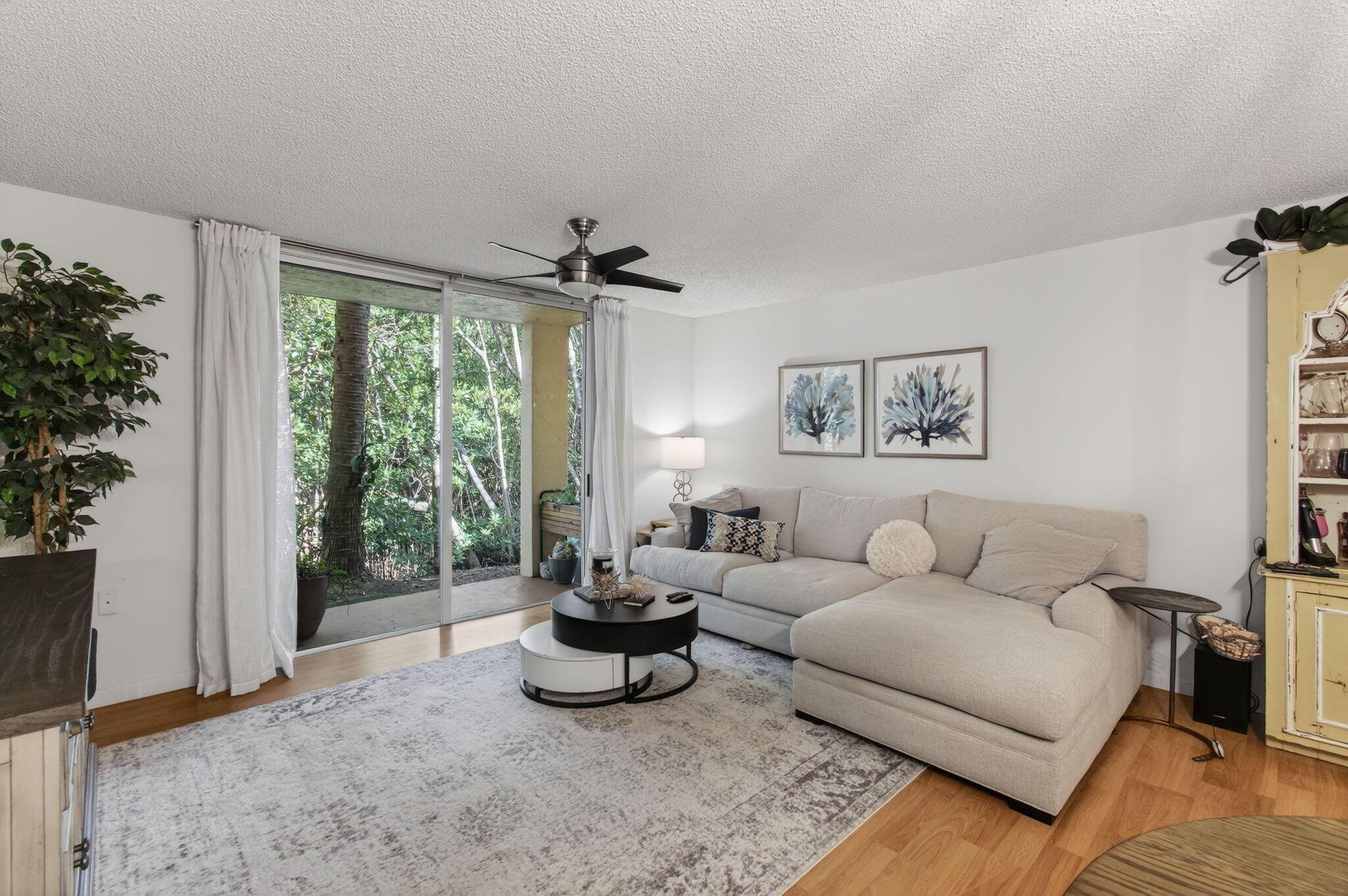 1100 Scotia Drive 104, Hypoluxo, FL 33462, Hypoluxo - Photo 3