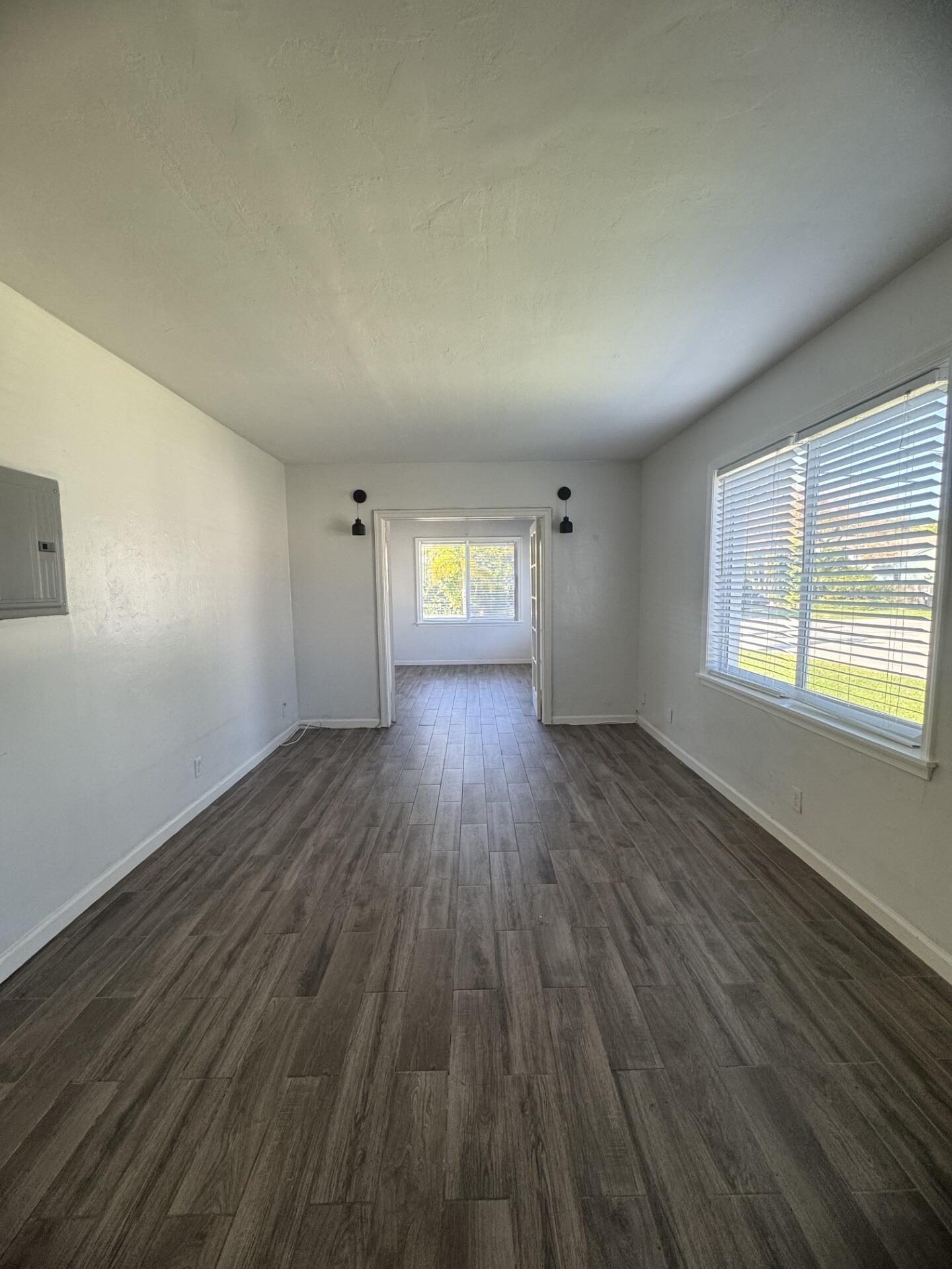 317 NE 13th Avenue 3, Fort Lauderdale, FL 33301, Fort Lauderdale - Photo 2