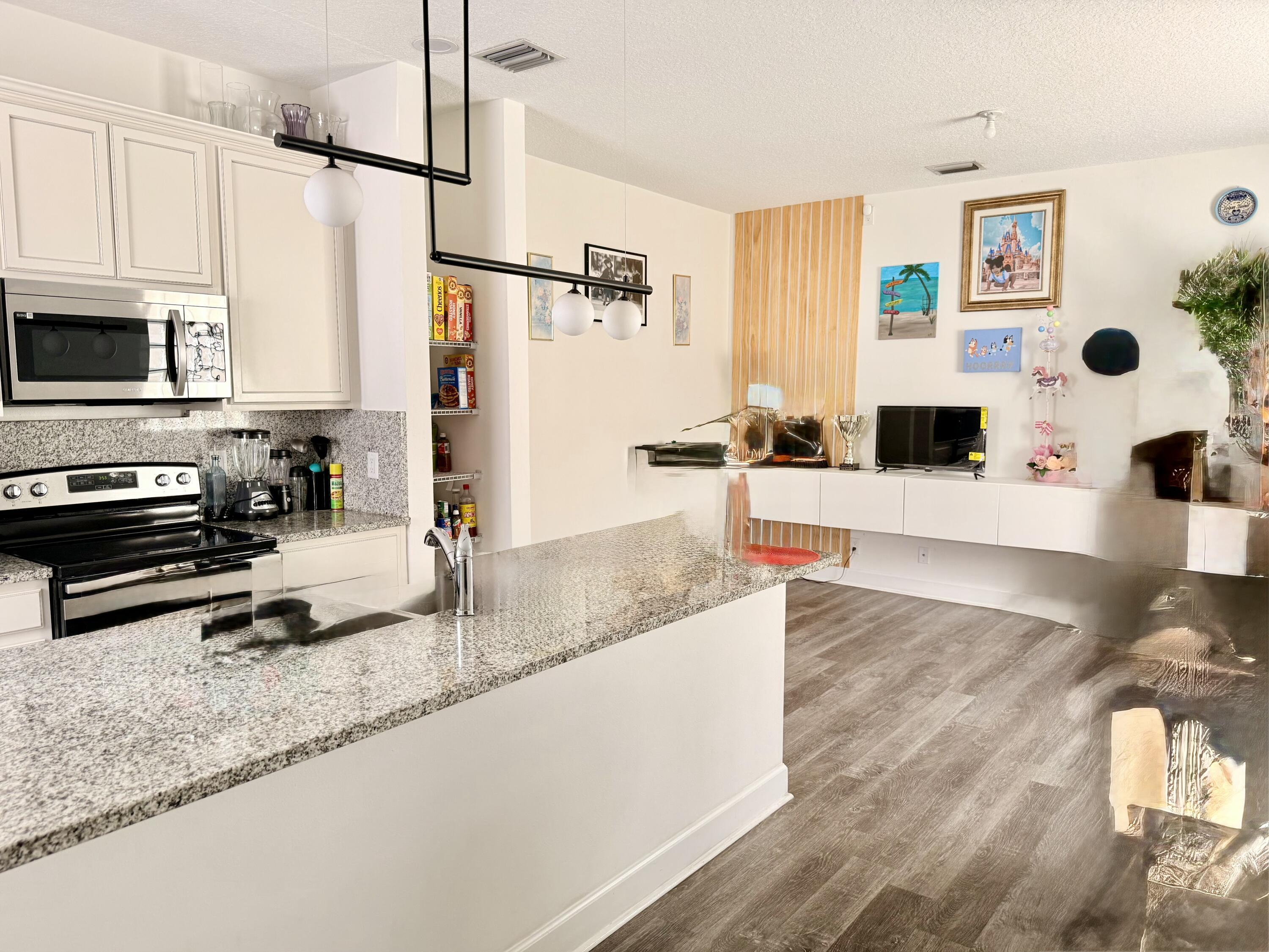 611 N F Street, Lake Worth Beach, FL 33460, Lake Worth Beach - Photo 5