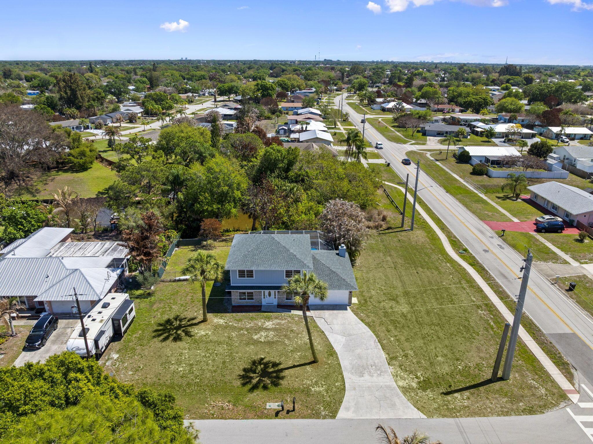 405 NE Midvale Street, Port St. Lucie, FL 34983, Port St. Lucie - Photo 5