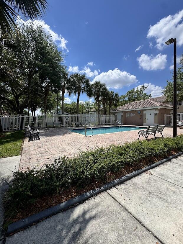 4030 NW 90th Way, Sunrise, FL 33351, Sunrise - Photo 4