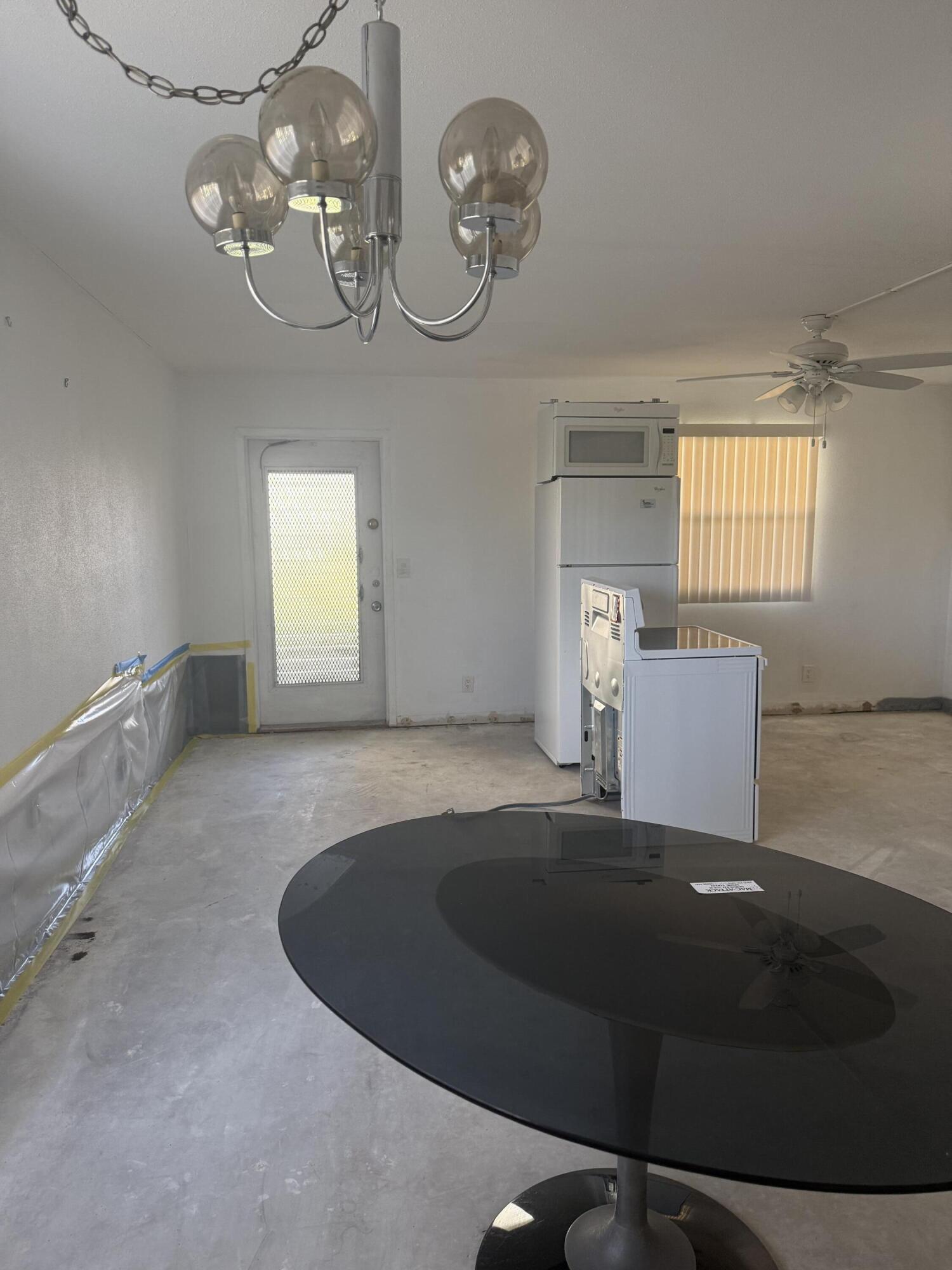 251 Flanders F, Delray Beach, FL 33484, Delray Beach