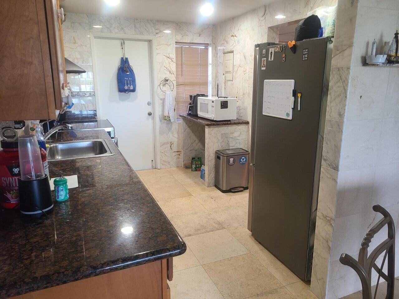 3050 N Palm Aire Drive 504, Pompano Beach, FL 33069, Pompano Beach - Photo 3