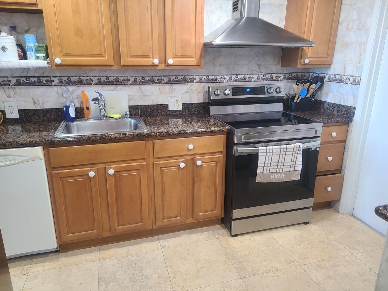 3050 N Palm Aire Drive 504, Pompano Beach, FL 33069, Pompano Beach