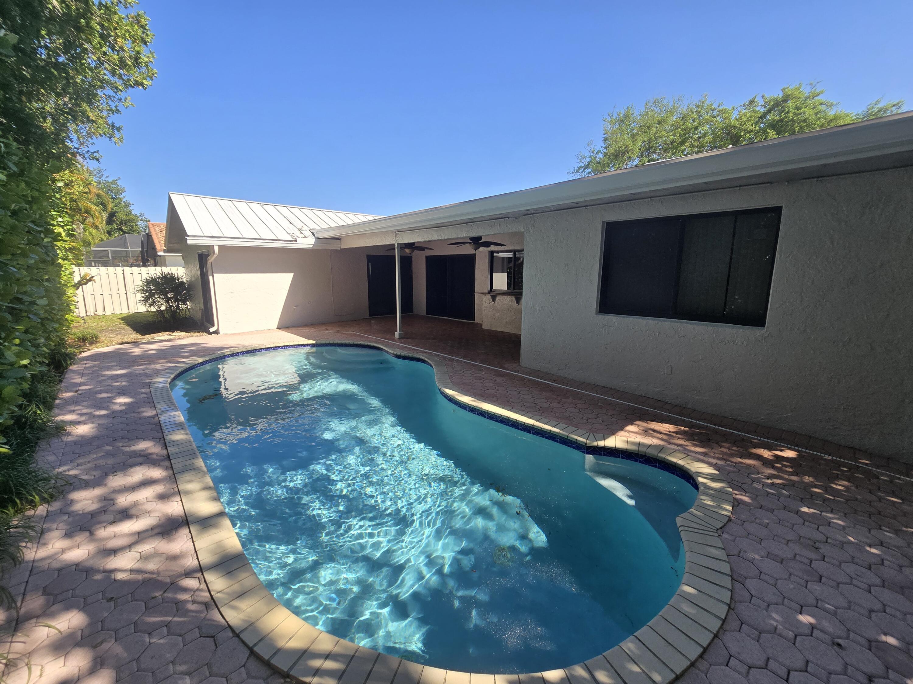 10207 NW 7th Court, Plantation, FL 33324, Plantation - Photo 4