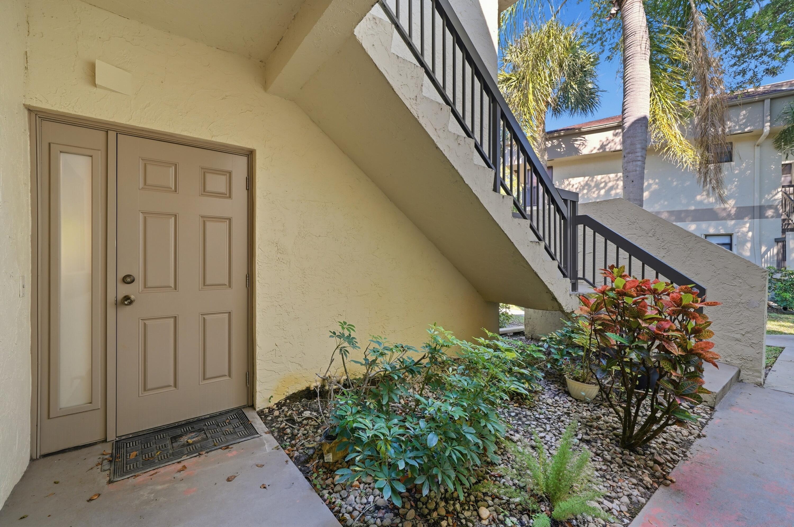 2928 Carambola Circle S, Coconut Creek, FL 33066, Coconut Creek - Photo 5